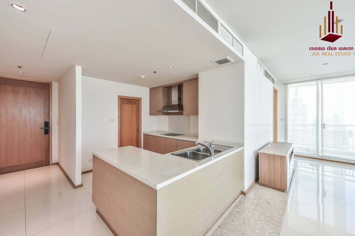 ให้เช่าคอนโดสาทร นราธิวาส : ✨ For Rent : The Empire Place  Condo ✨  💰 Only 100,000 thb/month