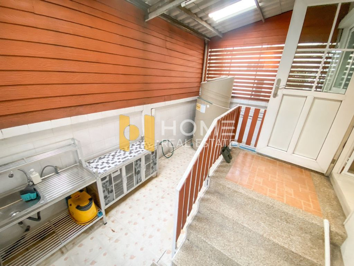 ขายทาวน์โฮมเกษตร นวมินทร์ ลาดปลาเค้า : ทาวน์โฮมต้นโครงการ วิวสวน ✨ คาซ่าซิตี้ นวลจันทร์ 1 / 3 ห้องนอน (ขาย), Casa City Nuanjan 1 / 3 Bedrooms (FOR SALE) FAHS013