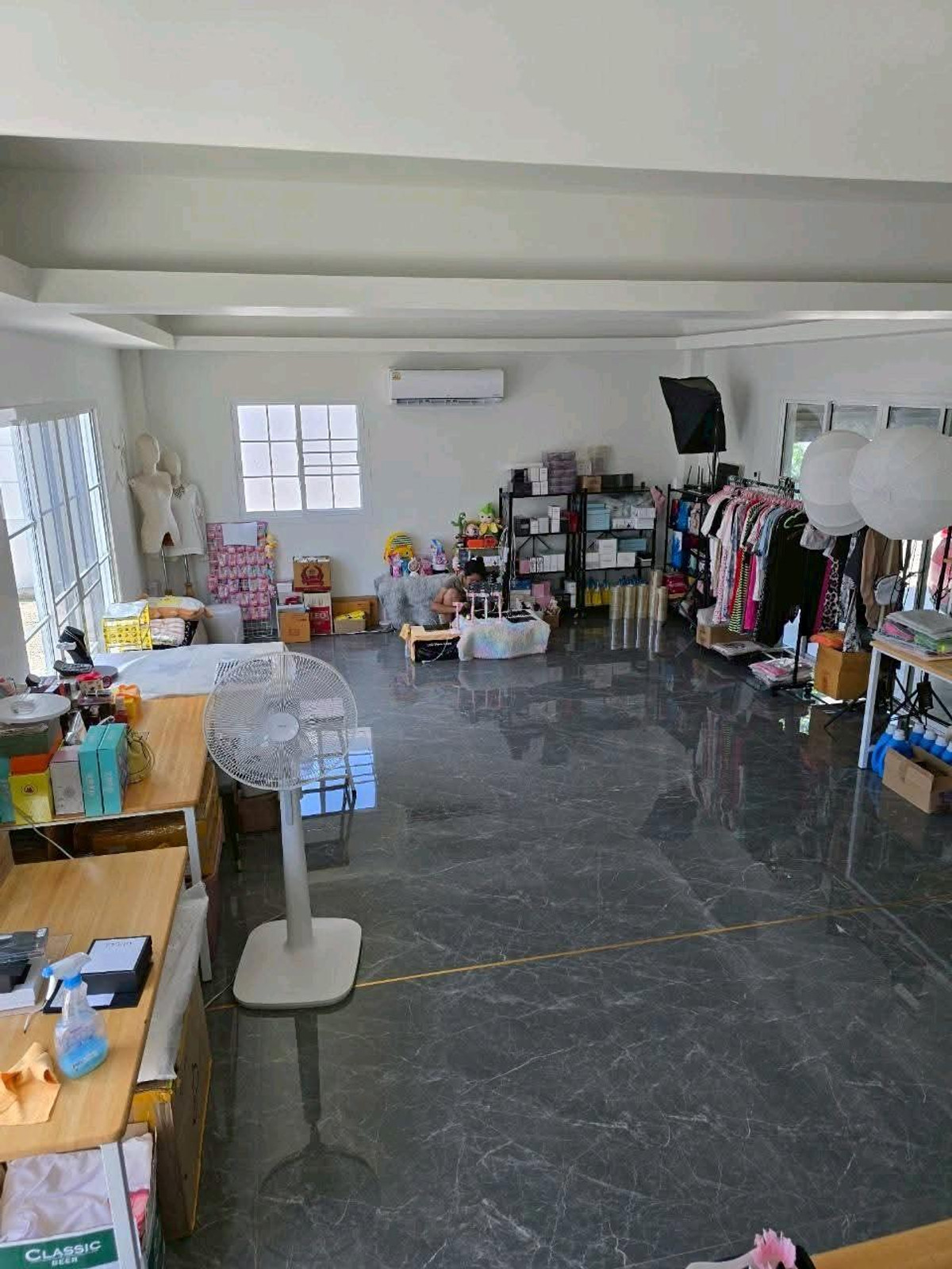 For RentWarehousePhutthamonthon, Salaya : 🏭Warehouse for rent with 2-story office + residence | Line 2 Bangkok | 405 sq m | 3-phase power | Electric door