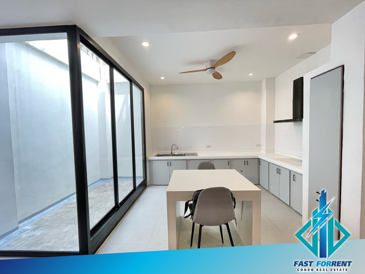 ให้เช่าทาวน์โฮมเลียบทางด่วนรามอินทรา : 🔥🔥31305🔥🔥 ให้เช่าทาวน์โฮมให้เช่าใน บ้านกลางเมือง ลาดพร้าว-โยธินพัฒนา 🌐𝐋𝐈𝐍𝐄 𝐈𝐃 : @𝐟𝐚𝐬𝐭𝐟𝐨𝐫𝐫𝐞𝐧𝐭𝐜𝐨𝐧𝐝𝐨