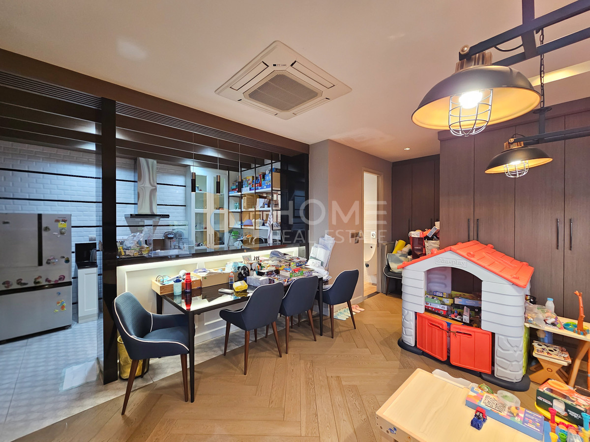 ขายบ้านพัฒนาการ ศรีนครินทร์ : Super Luxury ใกล้ทองหล่อ 10 นาที หลังใหญ่สุด ✨ อาร์เทล พัฒนาการ - ทองหล่อ / 3 ห้องนอน (ขาย), Artale Phatthanakan - Thonglor / 3 Bedrooms (FOR SALE) FON278