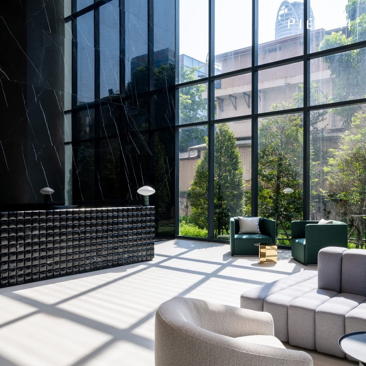 For RentOfficeWitthayu, Chidlom, Langsuan, Ploenchit : For RENT Serviced Office OK Space @PIER 111 55sqm Ready to Move Near BTS Chit Lom Central World Pratunam Siam Paragon