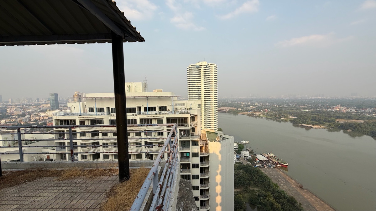 ขายคอนโดพระราม 3 สาธุประดิษฐ์ : SV City พระราม 3 อาคาร 7 ชั้น 26–27 ห้องสูง โปร่ง โล่ง ลมดี หันทิศตะวันออก รับแดดเช้าอ่อน ๆ ไม่ร้อนบ่าย พื้นที่ใช้สอย 179.64 ตร.ม.