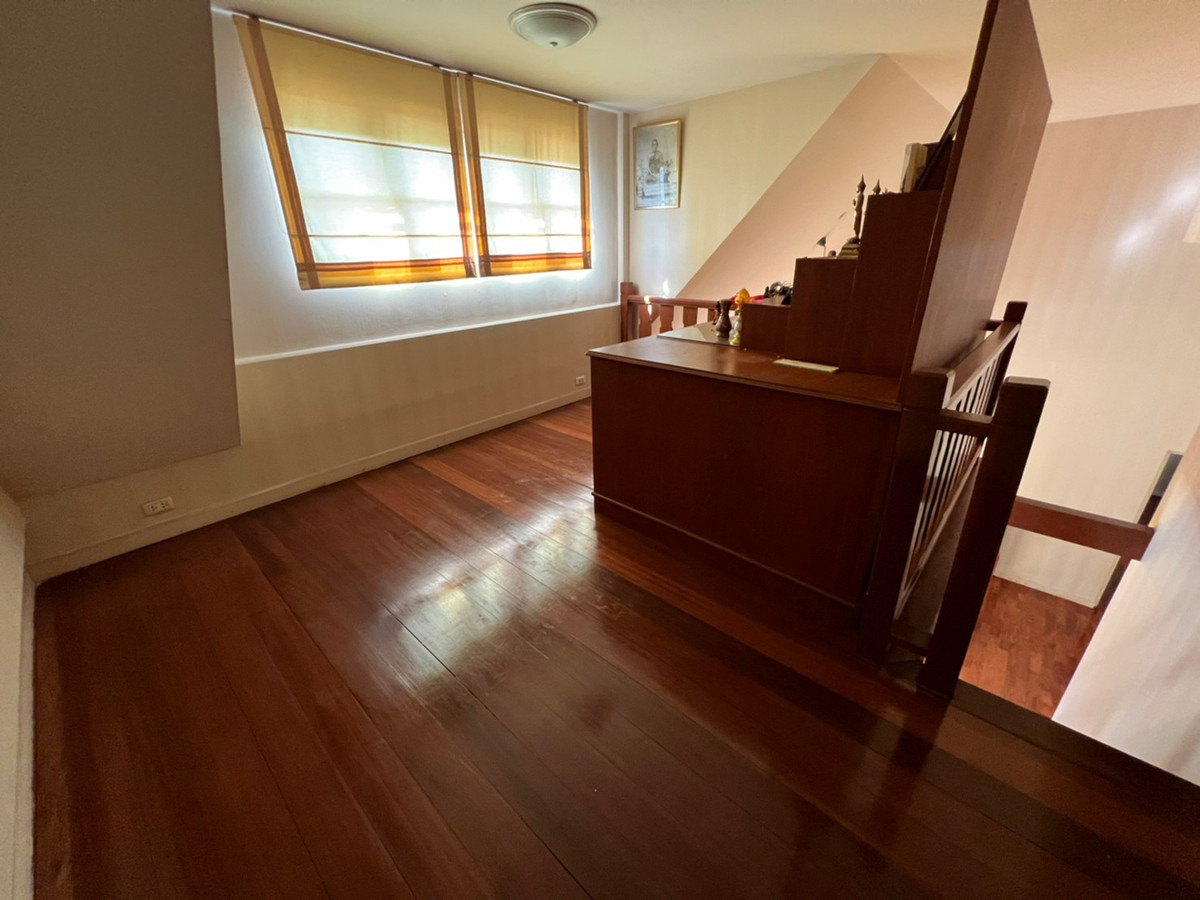 ให้เช่าบ้านพระราม 5 ราชพฤกษ์ บางกรวย : บ้านเดี่ยว ขับรถ 5นาทีถึง DBS พระราม5 ขนาด 130ตรว. ติดถนนกาญจนาภิเษก สวยงาม เฟอร์นิเจอร์ครบ