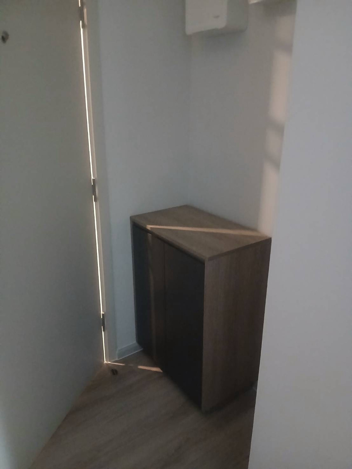 For RentCondoRatchadapisek, Huaikwang, Suttisan : Quintara Mhy Gen | Studio 23.64 sq.m. | 13,000 THB/mo | Near MRT Huai Khwang | Sliding Kitchen Divider