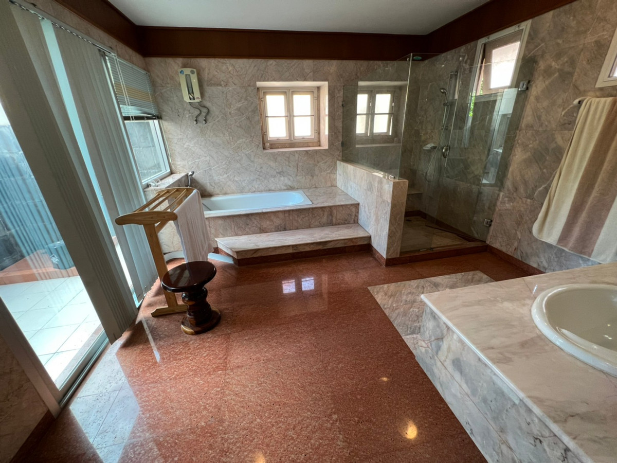 ให้เช่าบ้านพระราม 5 ราชพฤกษ์ บางกรวย : บ้านเดี่ยว ขับรถ 5นาทีถึง DBS พระราม5 ขนาด 130ตรว. ติดถนนกาญจนาภิเษก สวยงาม เฟอร์นิเจอร์ครบ