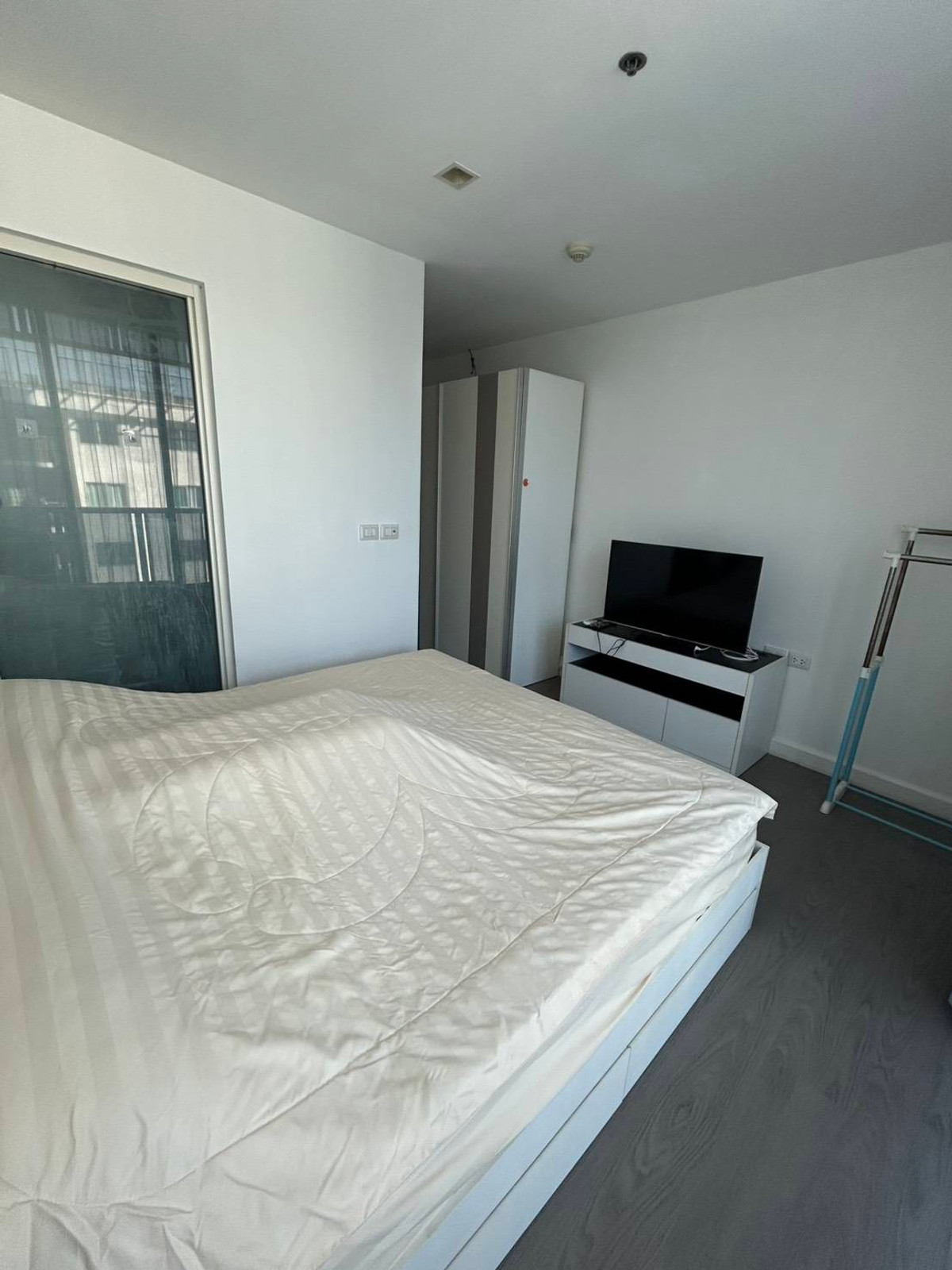 ให้เช่าคอนโดพระราม 9 เพชรบุรีตัดใหม่ RCA : ให้เช่าคอนโด A Space ID Asoke-Ratchada (เอ สเปซ ไอดี อโศก-รัชดา) 1 นอน MRT พระราม 9