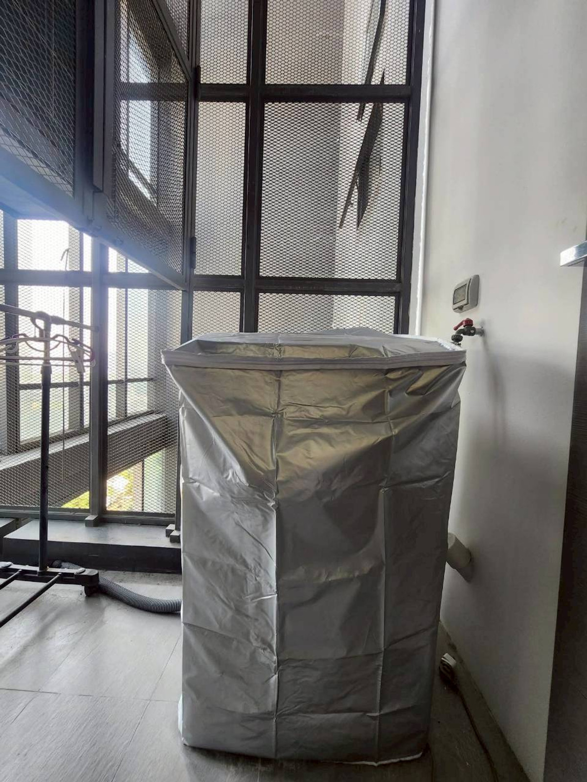 For RentCondoSathorn, Narathiwat : ✅ BKST111 ✅ Line : @p2nproperty