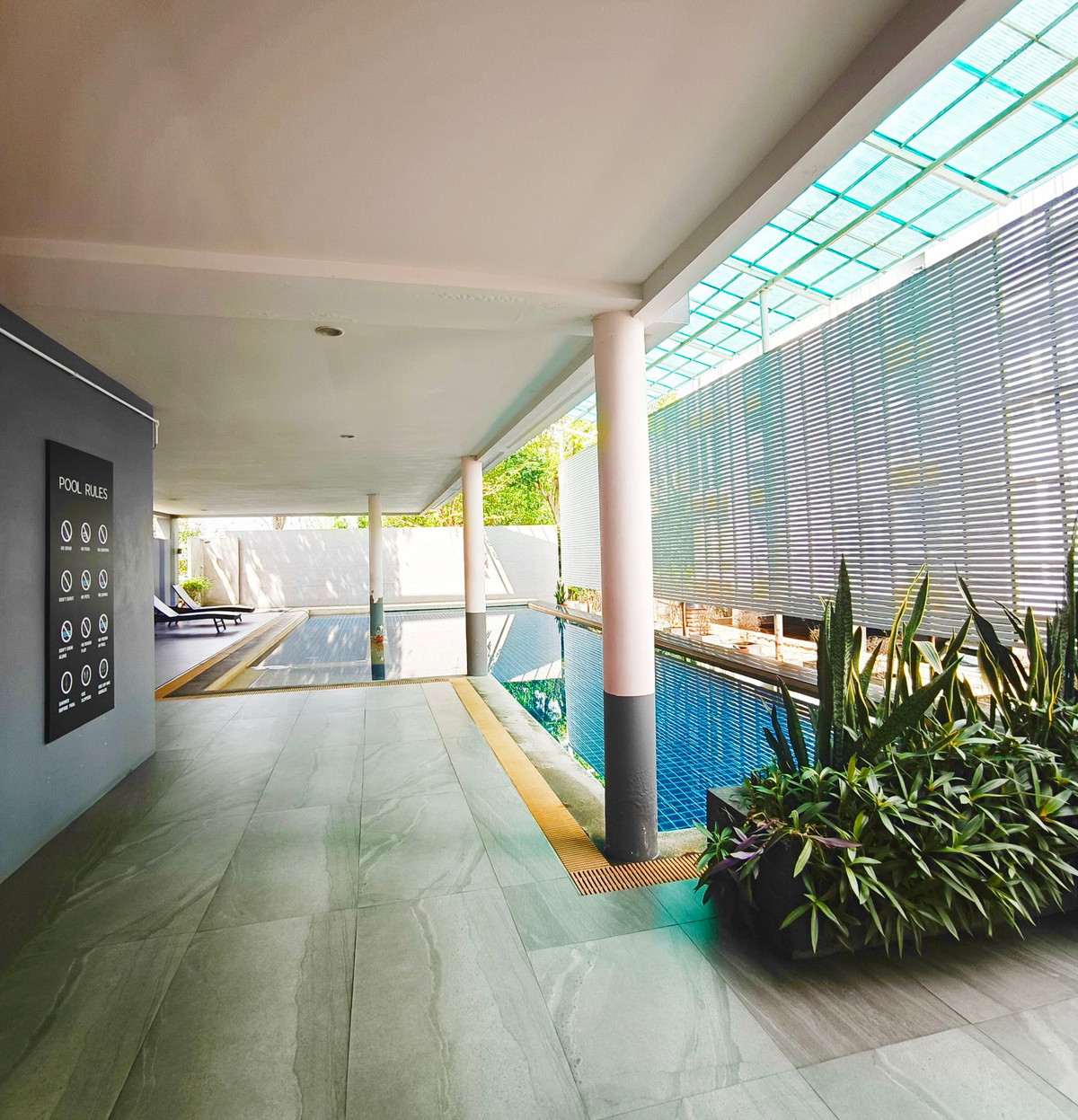 ขายคอนโดลาดกระบัง สุวรรณภูมิ : Vายด่วน คอนโดแอร์ลิงค์ เรสซิเดนซ์ ลาดกระบัง อาคาร 6 ชั้น 4