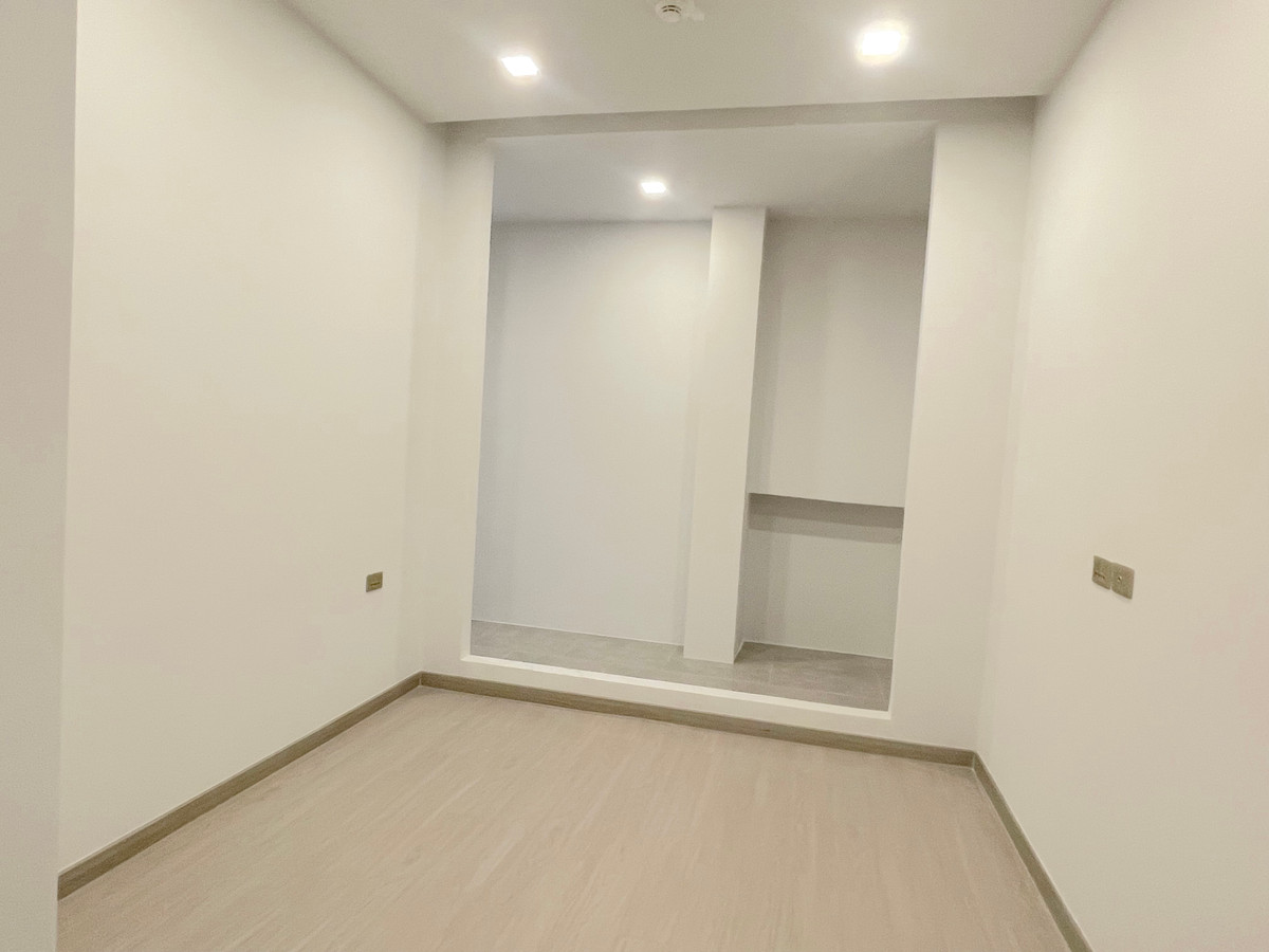 ขายคอนโดพระราม 9 เพชรบุรีตัดใหม่ RCA :  🔥 ขายด่วน 🔥  ถูกสุด ห้องสวย กว้าง  ห้องมุม ขายหลายห้อง  Call : 0619824959 Line ID :  elegant.289