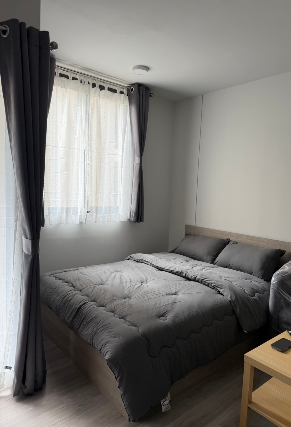 ให้เช่าคอนโดรัชดา ห้วยขวาง : Quintara Mhy Gen | Studio 23.64 ตร.ม. | 13,000฿/เดือน | ใกล้ MRT ห้วยขวาง | กั้นครัวบานสไลด์