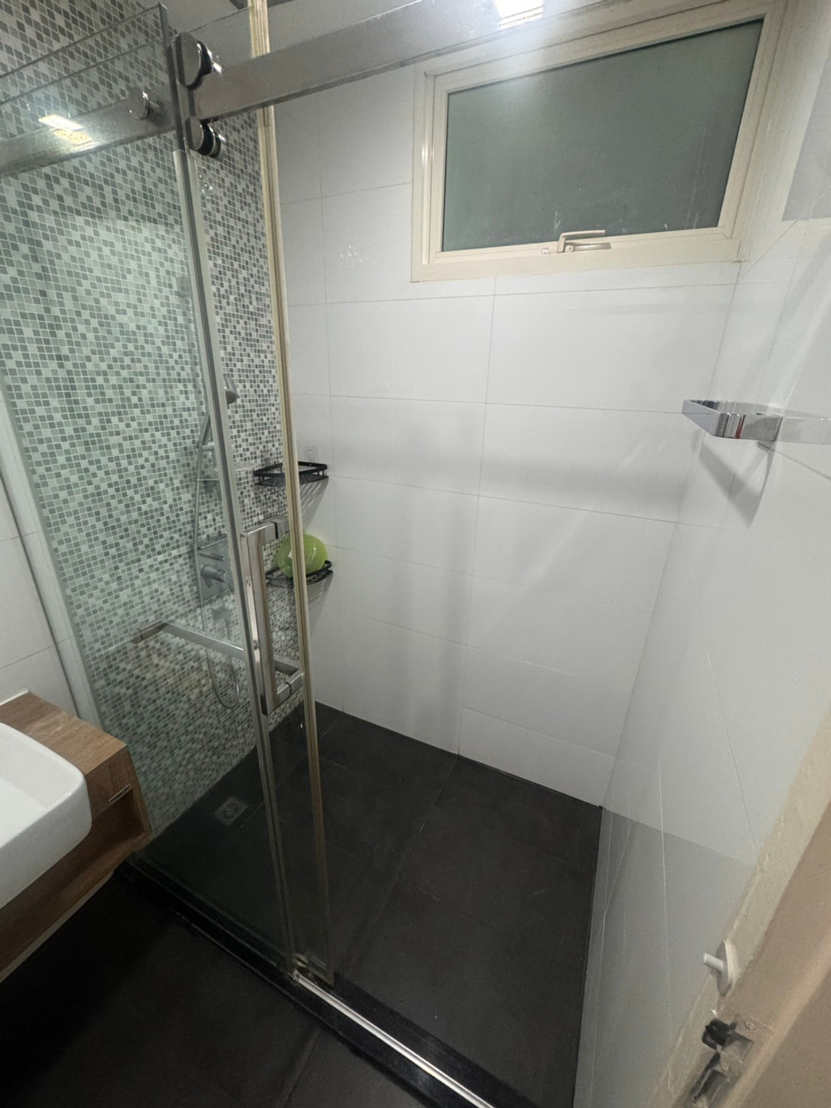 For RentCondoRama9, Petchburi, RCA : For rent, A space ID Asoke-Ratchada 1 bedroom, with automatic parking, near SWU Prasarnmit, MRT Rama 9