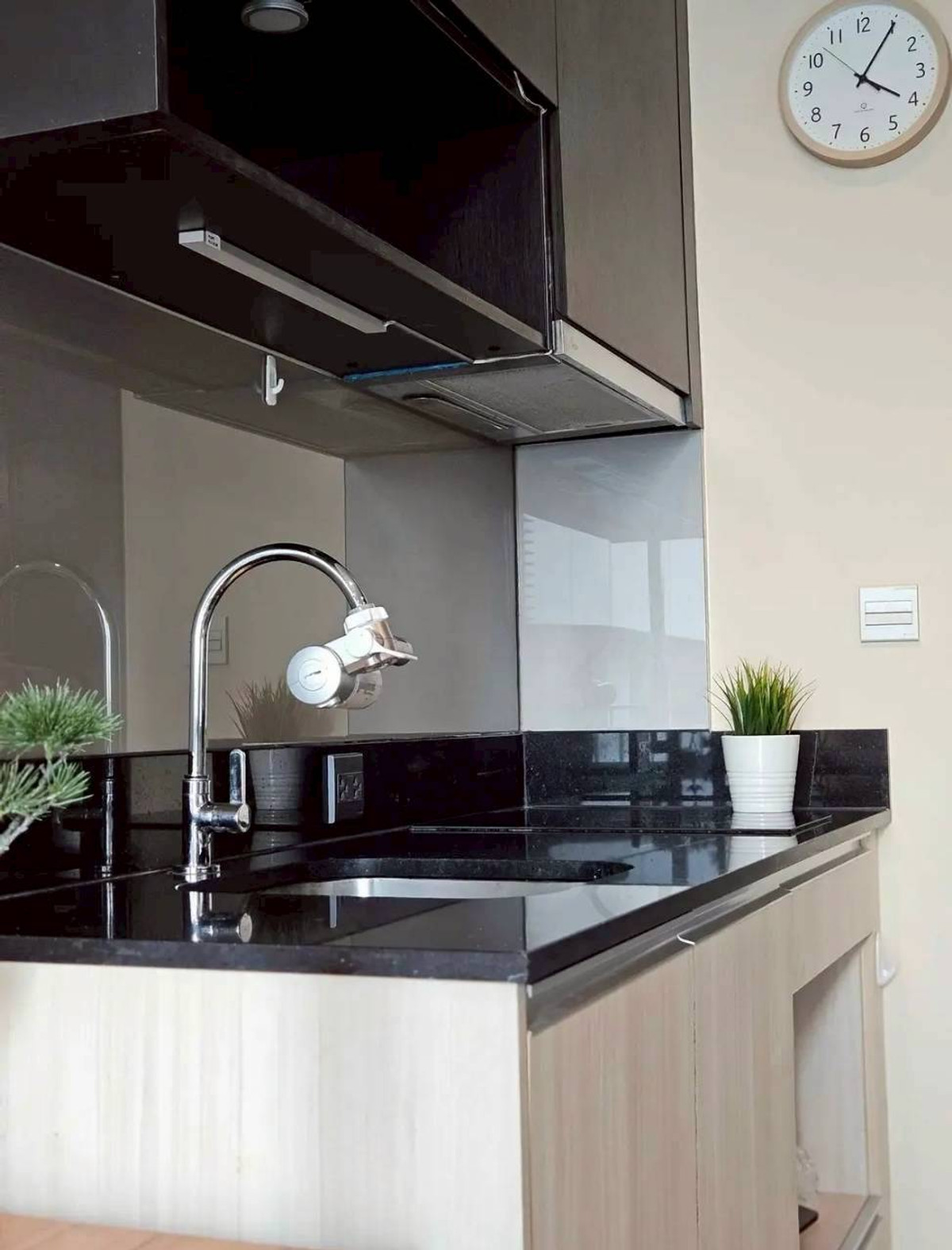 For RentCondoSukhumvit, Asoke, Thonglor : ✅ EDSK122 ✅ Line : @p2nproperty