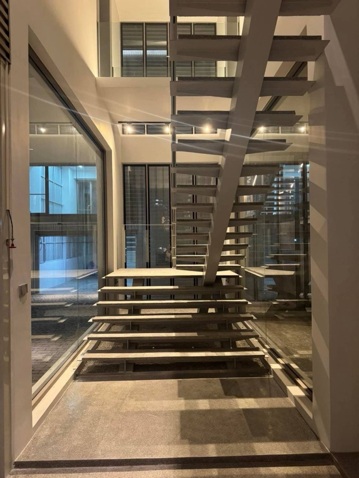 For SaleHome OfficeOnnut, Udomsuk : Home Office for sale 
Sukhumvit Rd. 103