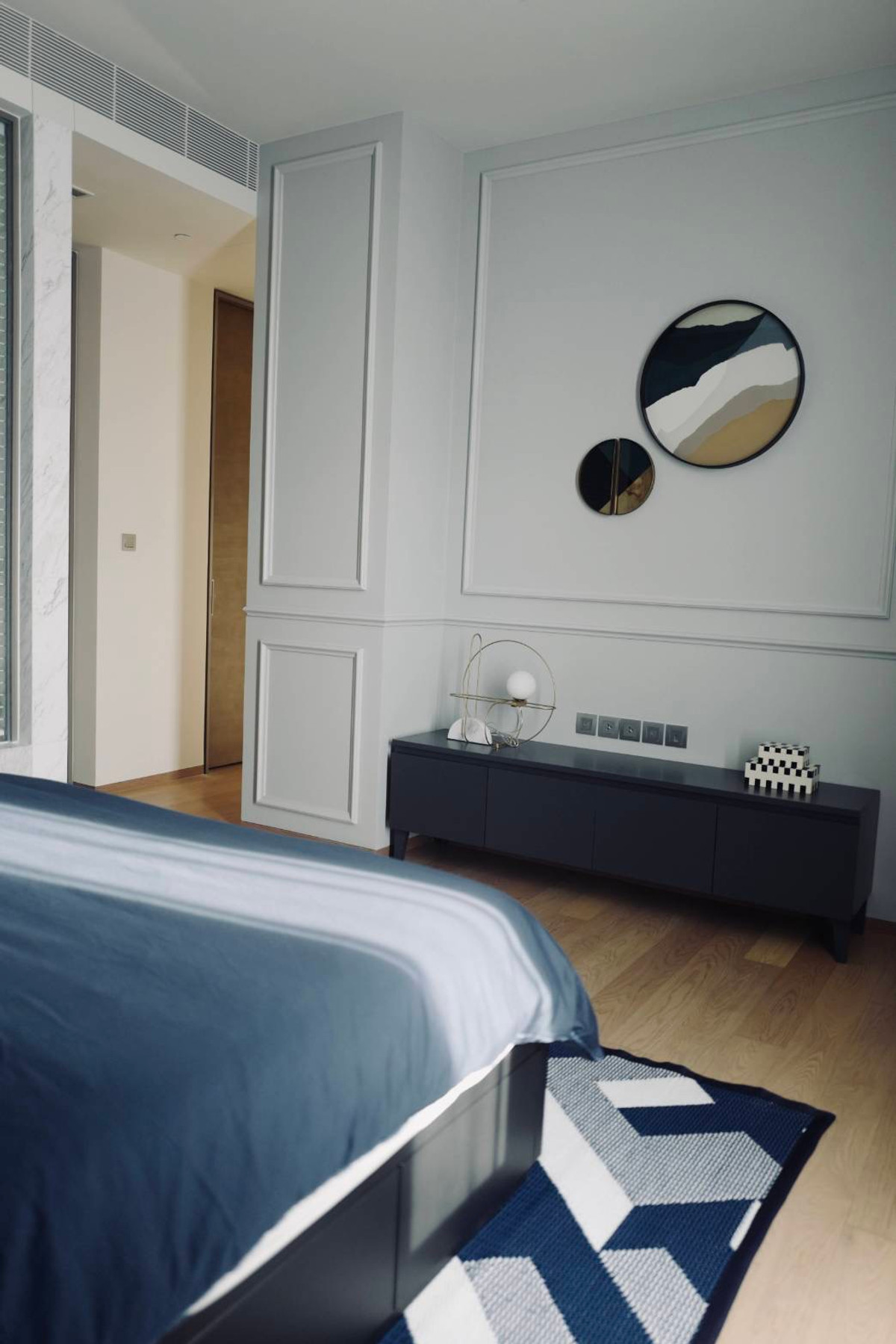 For SaleCondoSilom, Saladaeng, Bangrak : 🌆 Luxury 2BR in the heart of Silom - Saladaeng | Full city view, only 35 million baht, big room, hard to find! 2 bedrooms, 2 bathrooms, 113 sq m, Prime CBD location.