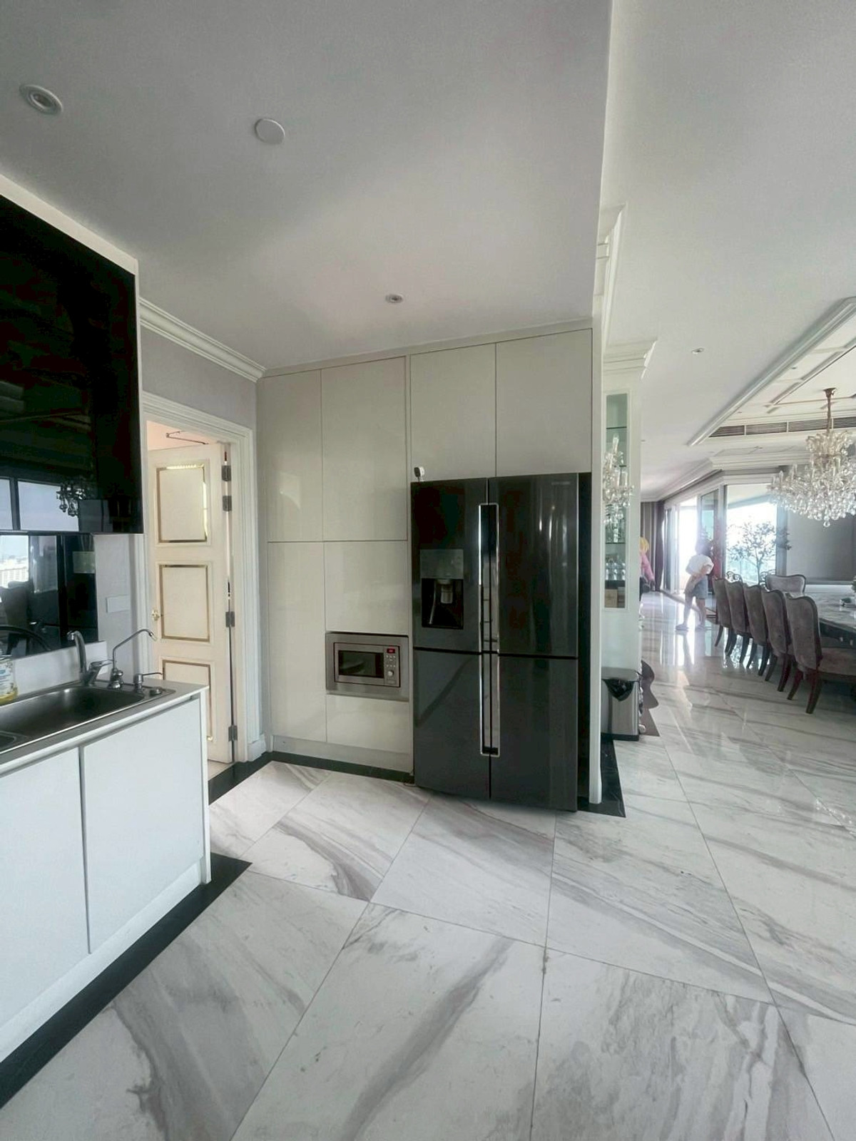 ให้เช่าคอนโดพระราม 9 เพชรบุรีตัดใหม่ RCA : LTH14580 – Penthouse for Rent | Q Asoke | 274.74 sqm | 5 Beds 6 Baths | Near MRT Phetchaburi | 230K/Month | เพนท์เฮ้าส์ให้เช่า คิว อโศก