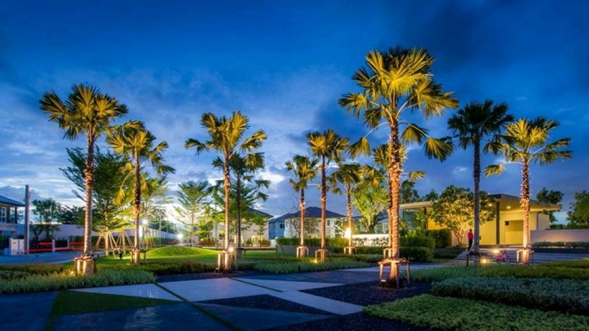 ให้เช่าบ้านนวมินทร์ รามอินทรา : 🦮🐾 Pet Friendly บ้านเดี่ยวทำเลศักยภาพ บรรยากาศสงบ เป็นส่วนตัว หลังบ้านโล่งไม่ชนใคร 🌿 ลมดี ร่มรื่น ใกล้สโมสรส่วนกลาง