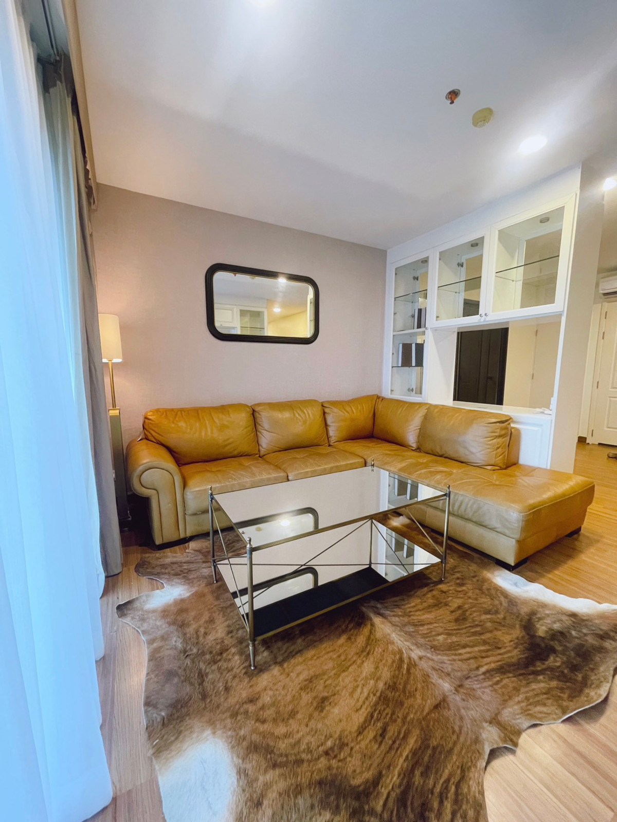 คอนโดลาดพร้าว เซ็นทรัลลาดพร้าว : ให้เช่า/ขาย คอนโด ย่านลาดพร้าว-พหลโยธิน  The Crest Park Residences ชั้นบนตึก วิว Panorama Bangkok สวยมาก 