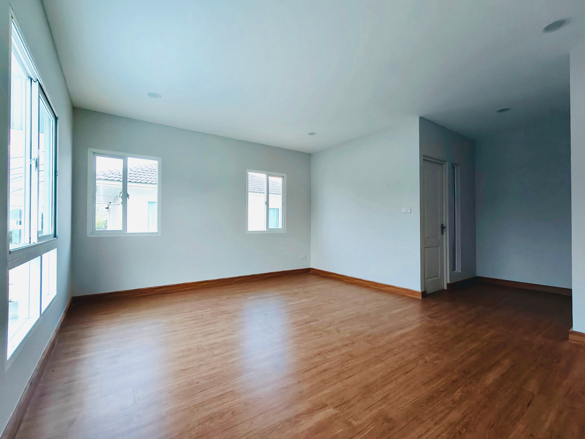 ขายบ้านนวมินทร์ รามอินทรา : ขายบ้านเดี่ยว รีโนเวทใหม่ทั้งหลังเหมือนได้บ้านใหม่ ทำเลถนนสุขาภิบาล 5 ซอย 55  ใกล้ตลาดวงศกรณ์  ตลาดออเงิน สายไหม