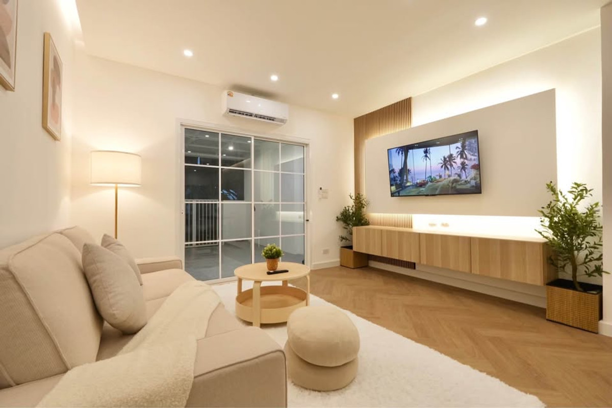 ขายทาวน์โฮมเกษตร นวมินทร์ ลาดปลาเค้า : H0797♛♚ทาวน์เฮ้าส์ 2 ห้องนอน ขาย นวลจันทร์♜ใกล้ แฟชั่นไอส์แลนด์∞099-5919653,065-9423251▚Line@sureresidence