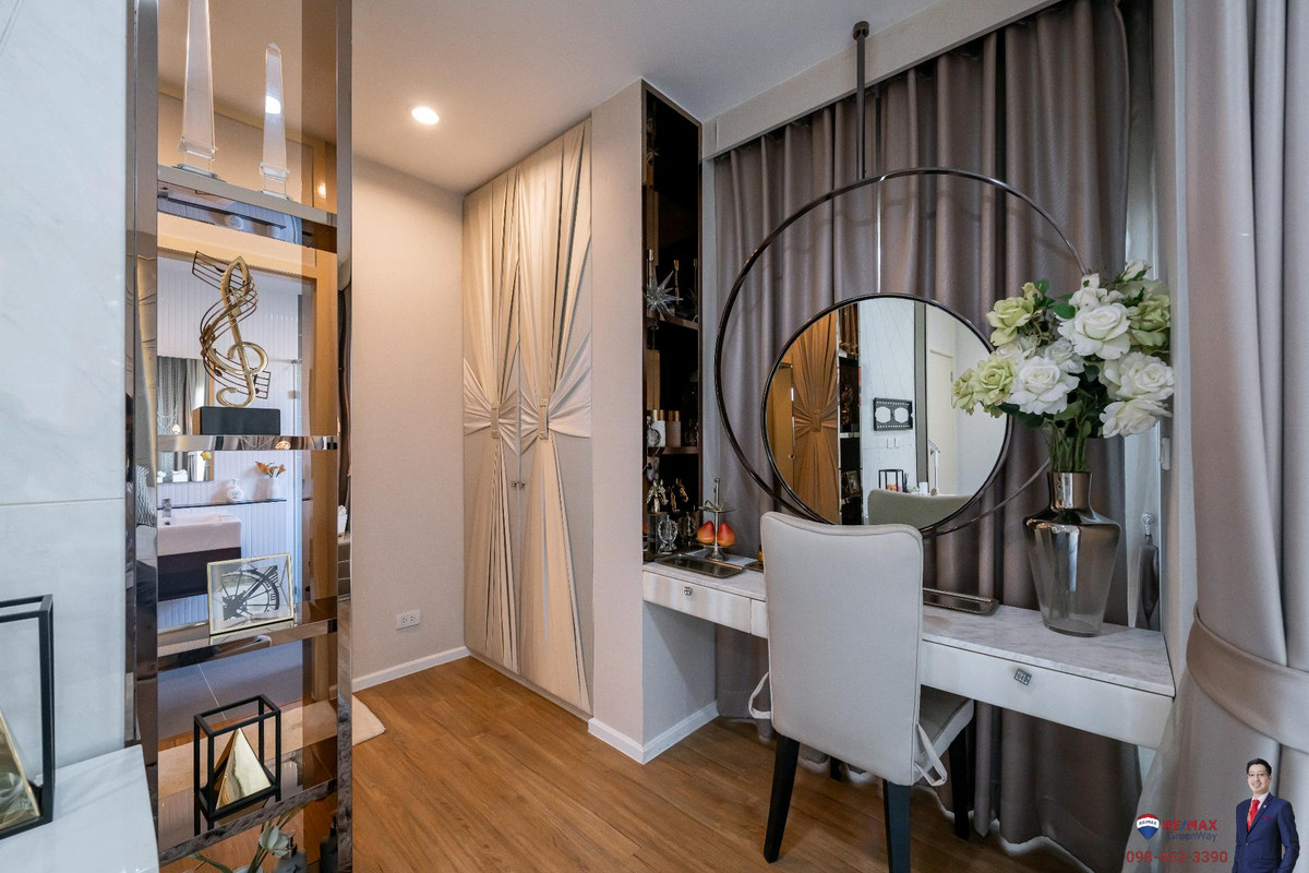 ขายราษฎร์บูรณะ สุขสวัสดิ์ : (มาใหม่!) [ขาย : บ้านตัวอย่าง 😍] บ้านกลางเมือง สาทร-สุขสวัสดิ์ 
42.2 ตร.วา 218 ตร.ม. 4 ห้องนอน 4 ห้องน้ำ + 1 ห้องทำงาน 3-4 ที่จอดรถ