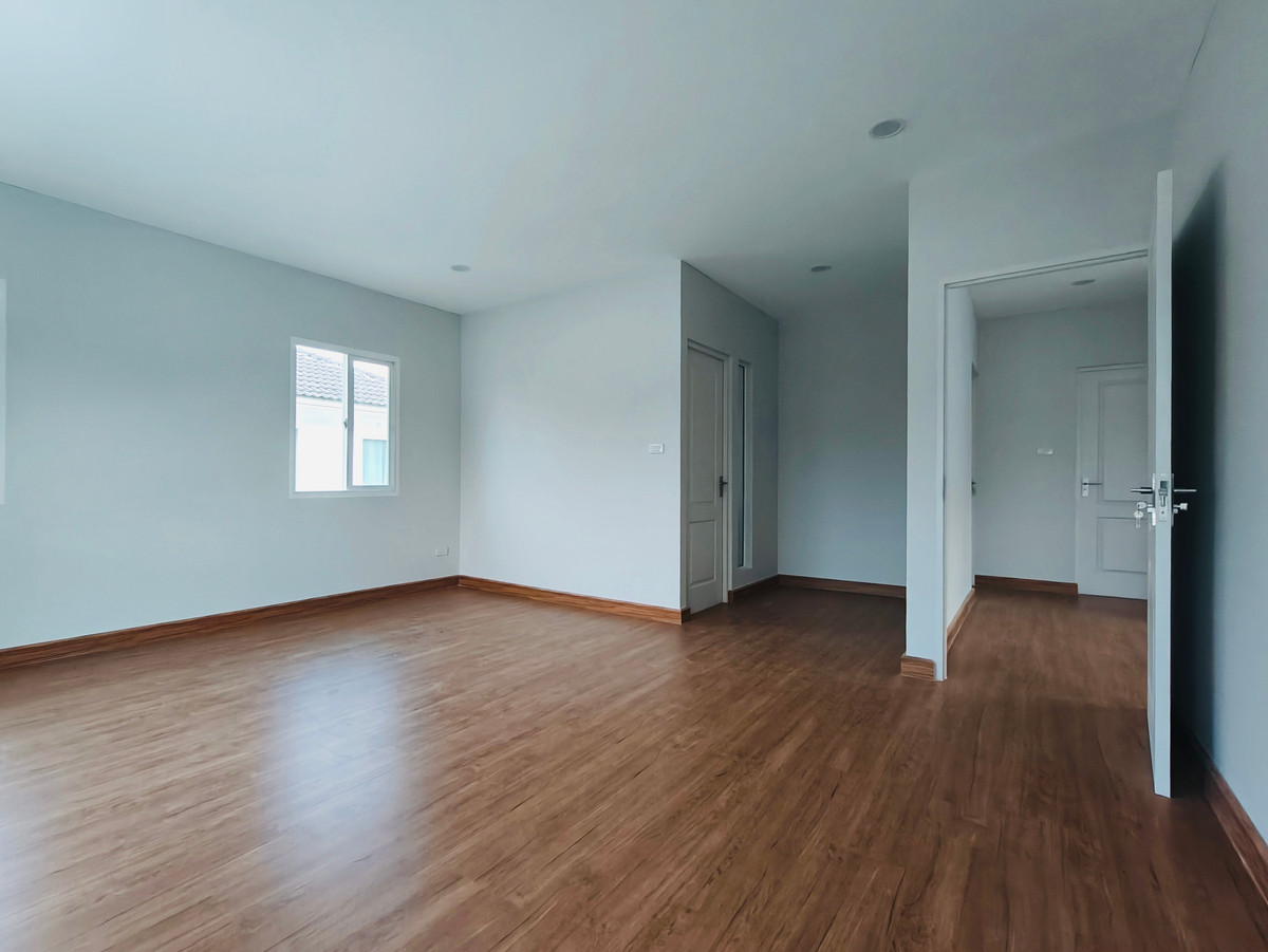 ขายบ้านนวมินทร์ รามอินทรา : ขายบ้านเดี่ยว รีโนเวทใหม่ทั้งหลังเหมือนได้บ้านใหม่ ทำเลถนนสุขาภิบาล 5 ซอย 55  ใกล้ตลาดวงศกรณ์  ตลาดออเงิน สายไหม