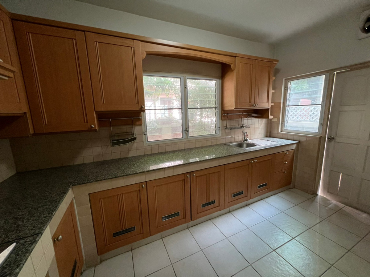 ให้เช่าบ้านพระราม 5 ราชพฤกษ์ บางกรวย : บ้านเดี่ยว ขับรถ 5นาทีถึง DBS พระราม5 ขนาด 130ตรว. ติดถนนกาญจนาภิเษก สวยงาม เฟอร์นิเจอร์ครบ