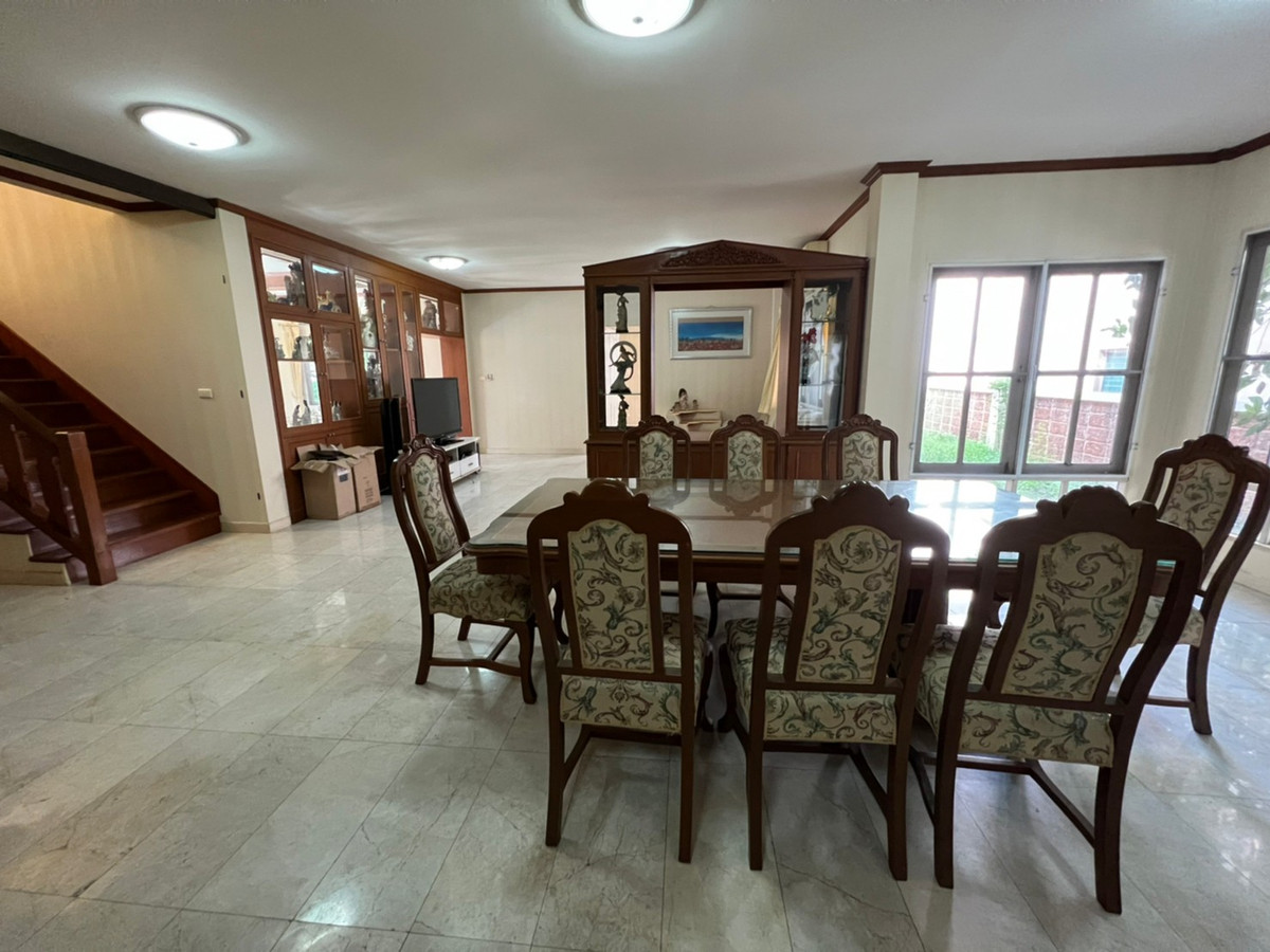 ให้เช่าบ้านพระราม 5 ราชพฤกษ์ บางกรวย : บ้านเดี่ยว ขับรถ 5นาทีถึง DBS พระราม5 ขนาด 130ตรว. ติดถนนกาญจนาภิเษก สวยงาม เฟอร์นิเจอร์ครบ