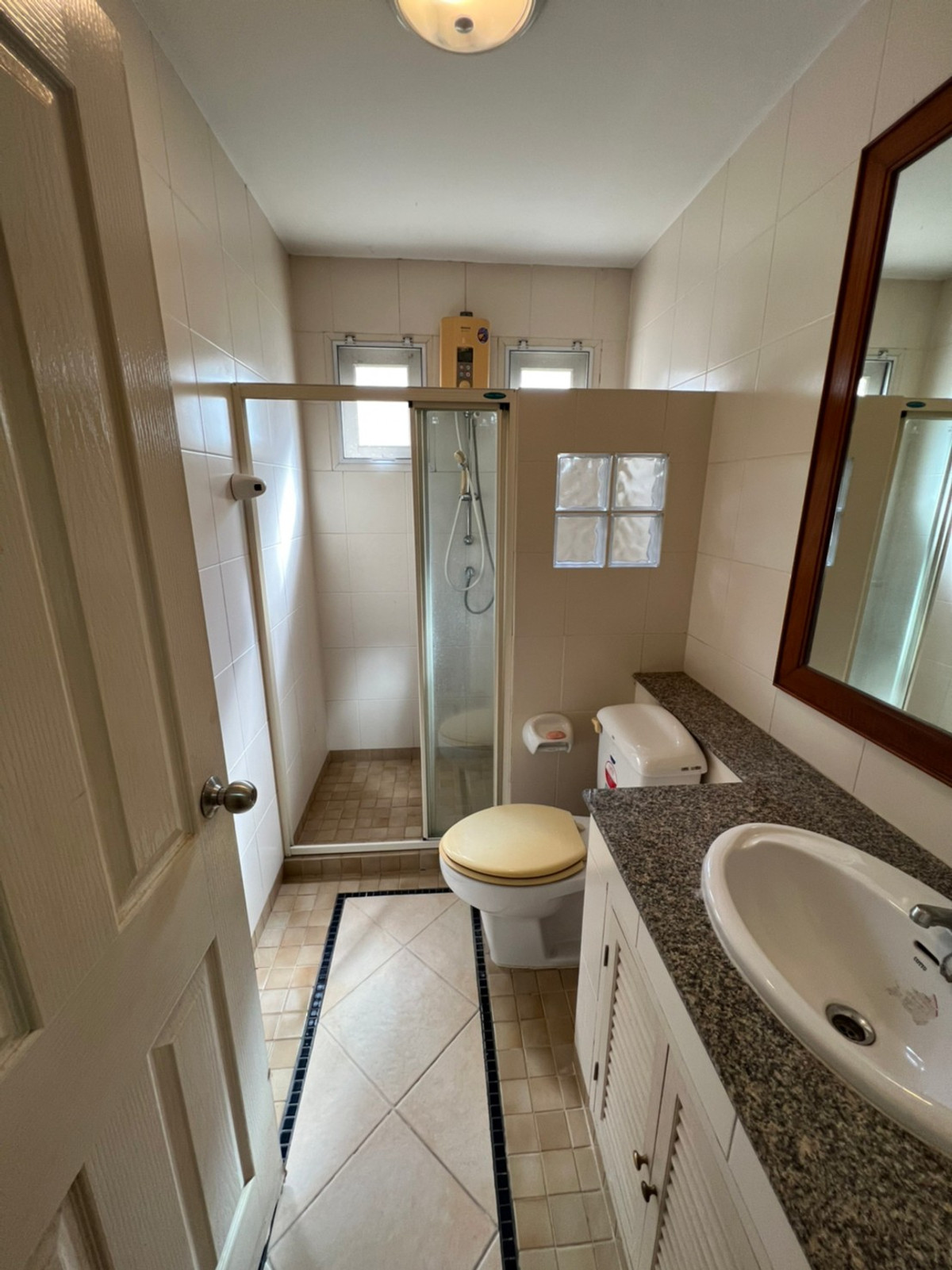 ให้เช่าบ้านพระราม 5 ราชพฤกษ์ บางกรวย : บ้านเดี่ยว ขับรถ 5นาทีถึง DBS พระราม5 ขนาด 130ตรว. ติดถนนกาญจนาภิเษก สวยงาม เฟอร์นิเจอร์ครบ