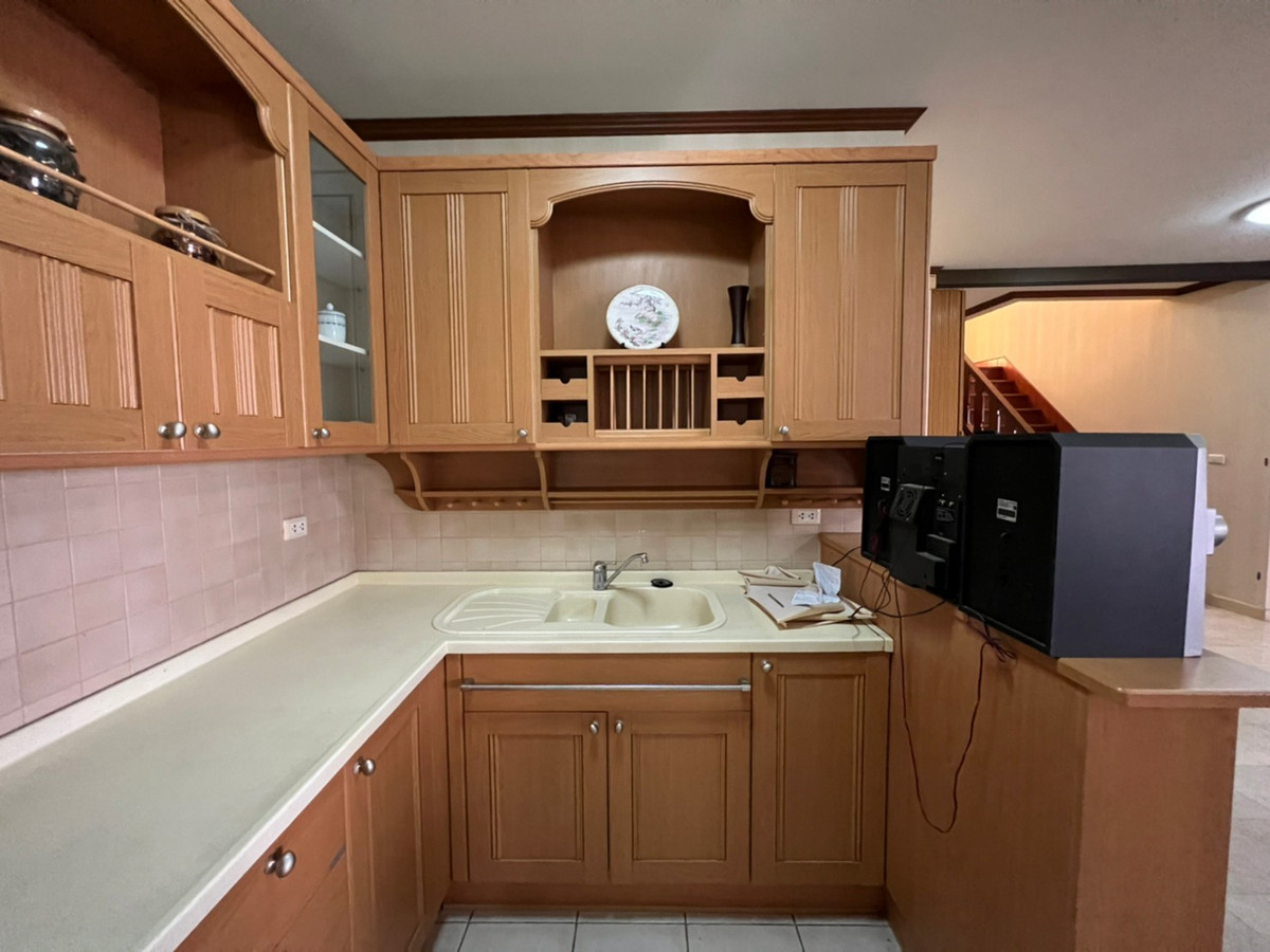 ให้เช่าบ้านพระราม 5 ราชพฤกษ์ บางกรวย : บ้านเดี่ยว ขับรถ 5นาทีถึง DBS พระราม5 ขนาด 130ตรว. ติดถนนกาญจนาภิเษก สวยงาม เฟอร์นิเจอร์ครบ