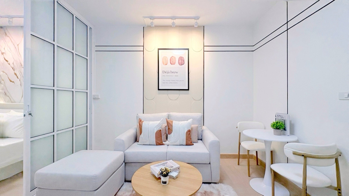 For SaleCondoPinklao, Charansanitwong : >> Unio Charan3 << Near MRT Tha Phra, The Mall Tha Phra, there is a swimming pool and 7-11 in the project, fully furnished, ready to move in.