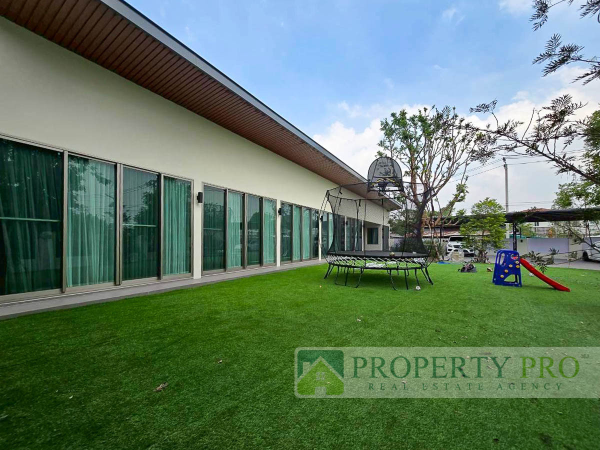 For RentHousePattanakan, Srinakarin : House for Rent Pattanakarn 38, 1-Storey House 3 Bedroom 230 Sqw 310 Sqm middle of Pruksa Avenue Fully Furnished Near Onnut, Srinakarin, Huamak : MJ26R-004