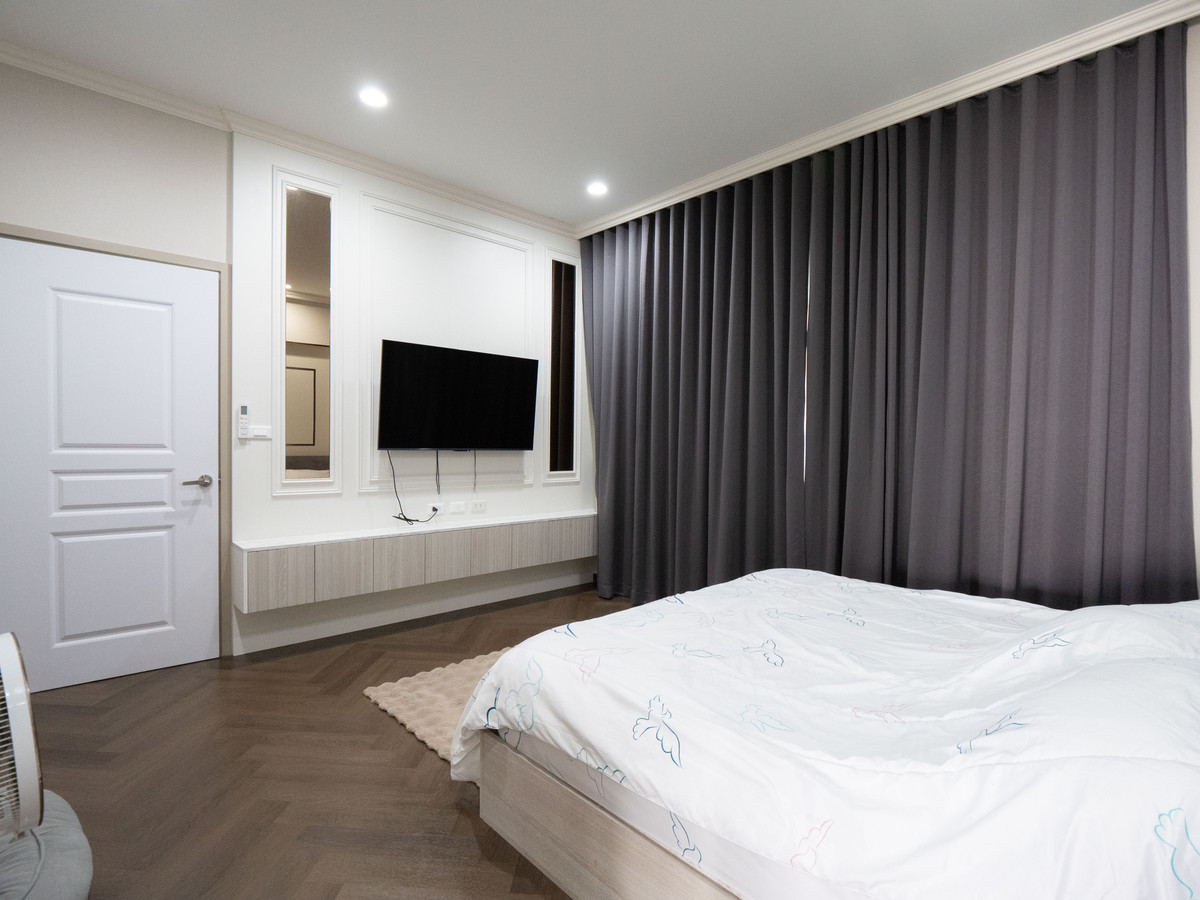 ขายบ้านพระราม 2 บางขุนเทียน : #ขายบ้านเดี่ยว #ขายคฤหาสน์หรู #แปลงมุม #บิ้วอินตกแต่งสวยทั้งหลัง พร้อมอยู่ โครงการซื่อตรง พรีเมี่ยม ไอแอม พระราม 2 – แสมดำ Suetrong I AM