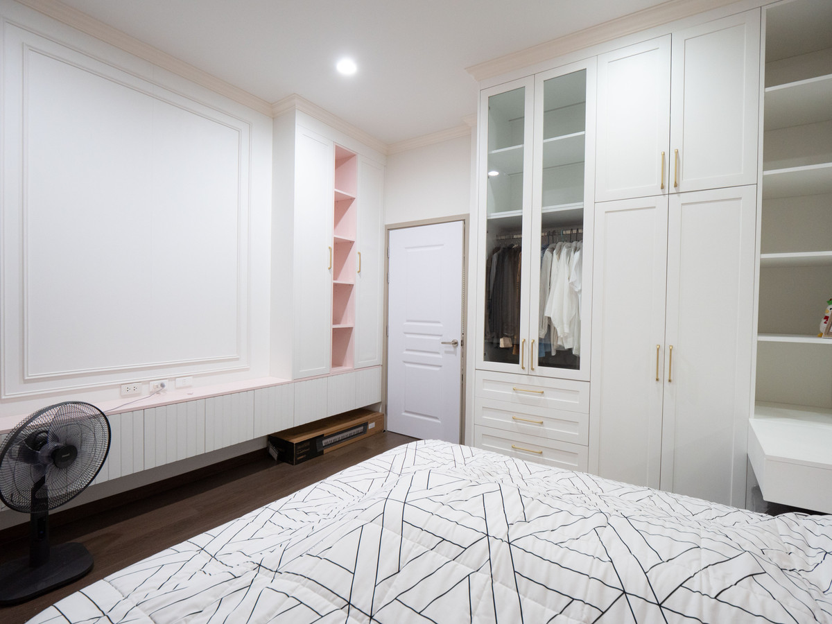 ขายบ้านพระราม 2 บางขุนเทียน : #ขายบ้านเดี่ยว #ขายคฤหาสน์หรู #แปลงมุม #บิ้วอินตกแต่งสวยทั้งหลัง พร้อมอยู่ โครงการซื่อตรง พรีเมี่ยม ไอแอม พระราม 2 – แสมดำ Suetrong I AM