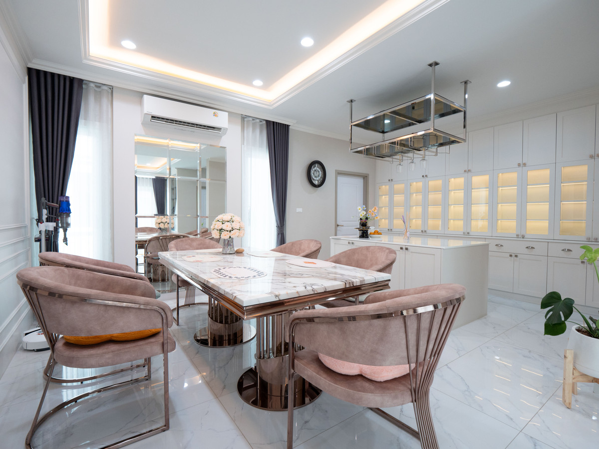 ขายบ้านพระราม 2 บางขุนเทียน : #ขายบ้านเดี่ยว #ขายคฤหาสน์หรู #แปลงมุม #บิ้วอินตกแต่งสวยทั้งหลัง พร้อมอยู่ โครงการซื่อตรง พรีเมี่ยม ไอแอม พระราม 2 – แสมดำ Suetrong I AM