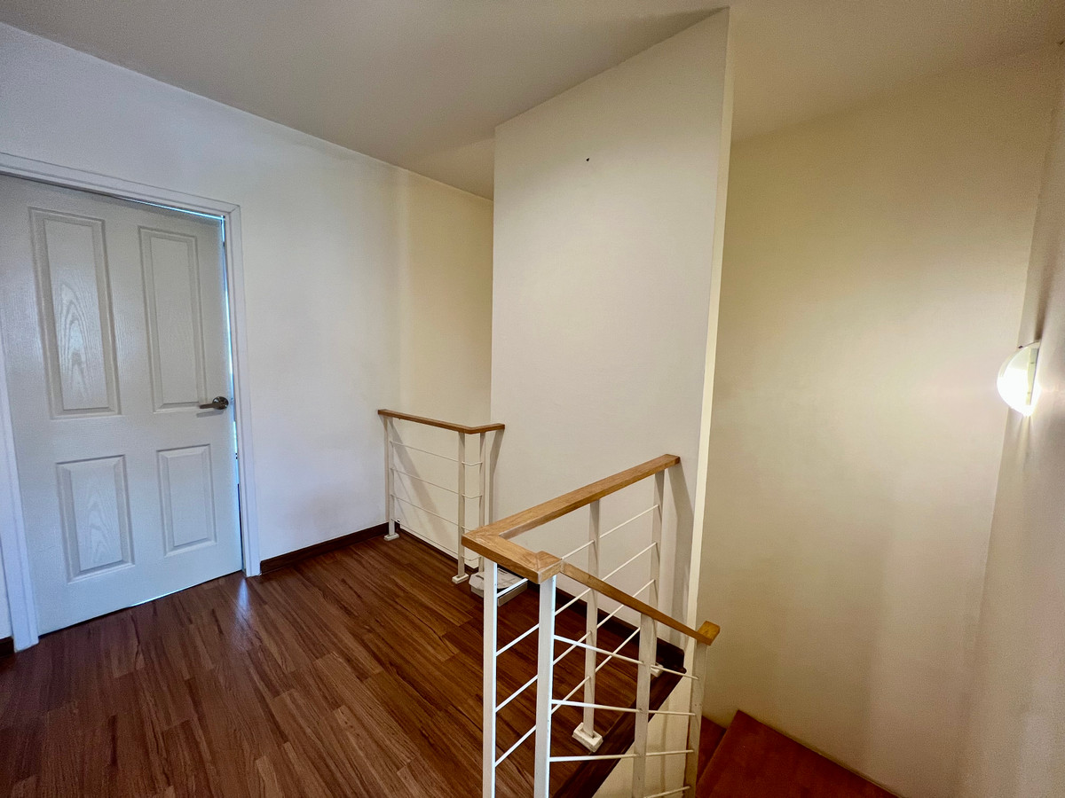 For RentTownhomePattanakan, Srinakarin : For Rent: 3-Storey Townhome at Villette City Pattanakarn 38 | Fully Furnished | South-Facing | Move-In Ready