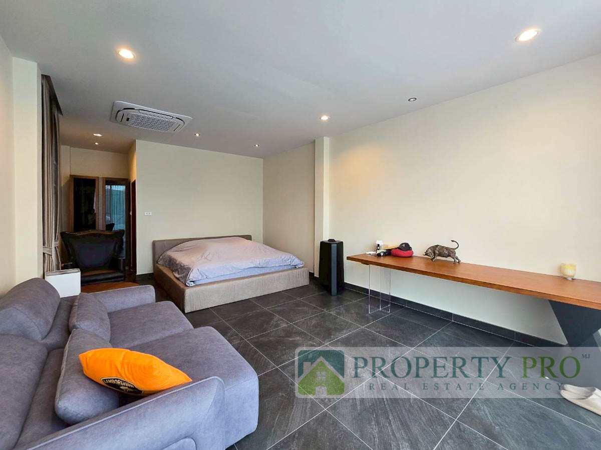 For RentHousePattanakan, Srinakarin : House for Rent Pattanakarn 38, 1-Storey House 3 Bedroom 230 Sqw 310 Sqm middle of Pruksa Avenue Fully Furnished Near Onnut, Srinakarin, Huamak : MJ26R-004