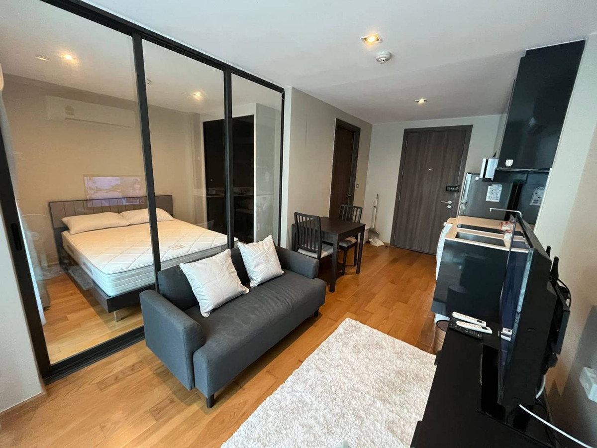 For RentCondoSiam Paragon ,Chulalongkorn,Samyan : 💥CP-10359💥Altitude Samyan - Silom👉Line : @accessliving