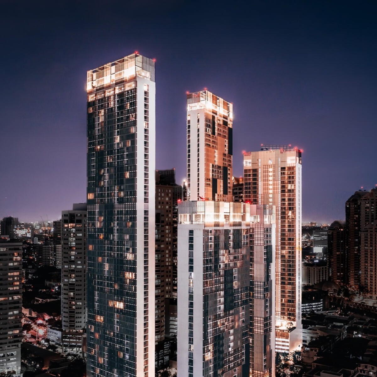 For SaleCondoSukhumvit, Asoke, Thonglor : Park Origin Phrom phong ✨
𝐋𝐔𝐗𝐔𝐑𝐘 𝐋𝐈𝐕𝐈𝐍𝐆 𝐈𝐍 𝐌𝐈𝐃 𝐒𝐔𝐊𝐇𝐔𝐌𝐕𝐈𝐓 𝟐𝟒✨