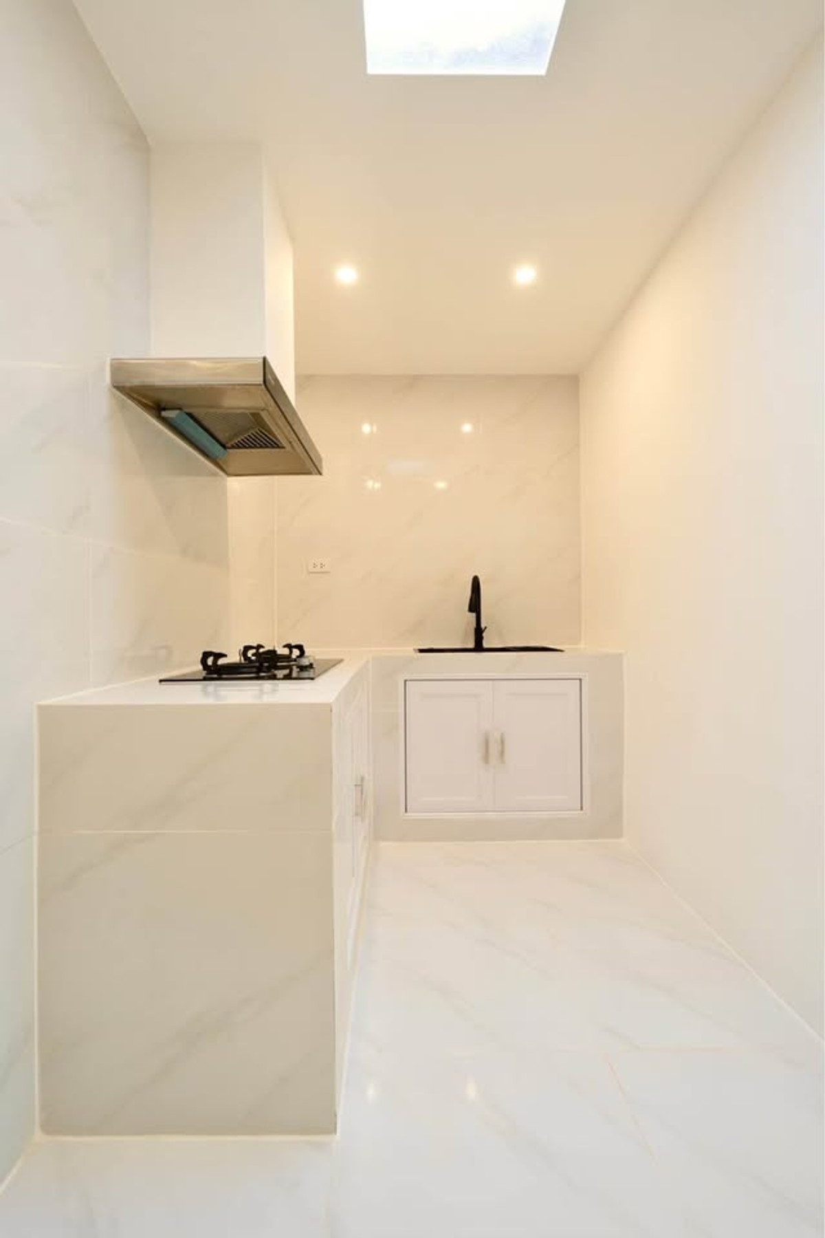 ขายทาวน์โฮมเกษตร นวมินทร์ ลาดปลาเค้า : H0797♛♚ทาวน์เฮ้าส์ 2 ห้องนอน ขาย นวลจันทร์♜ใกล้ แฟชั่นไอส์แลนด์∞099-5919653,065-9423251▚Line@sureresidence