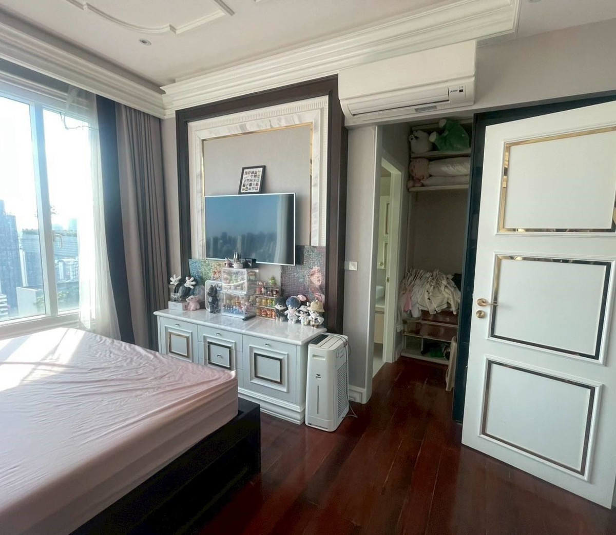 ให้เช่าคอนโดพระราม 9 เพชรบุรีตัดใหม่ RCA : LTH14580 – Penthouse for Rent | Q Asoke | 274.74 sqm | 5 Beds 6 Baths | Near MRT Phetchaburi | 230K/Month | เพนท์เฮ้าส์ให้เช่า คิว อโศก