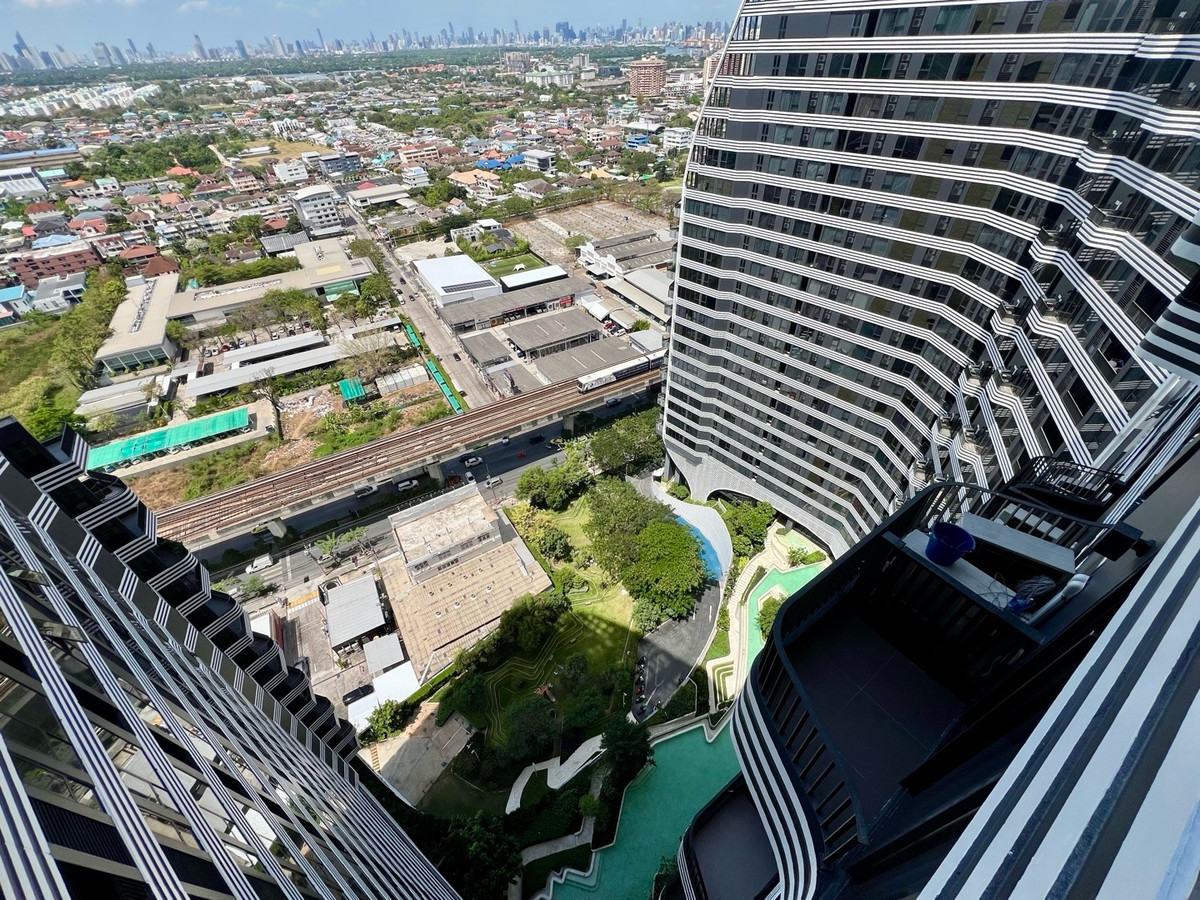 ให้เช่าคอนโดบางนา แบริ่ง ลาซาล : ห้องใหม่ ให้เช่า 1ห้องนอนใหญ่ แต่งครบ 42 ตร.ม. 