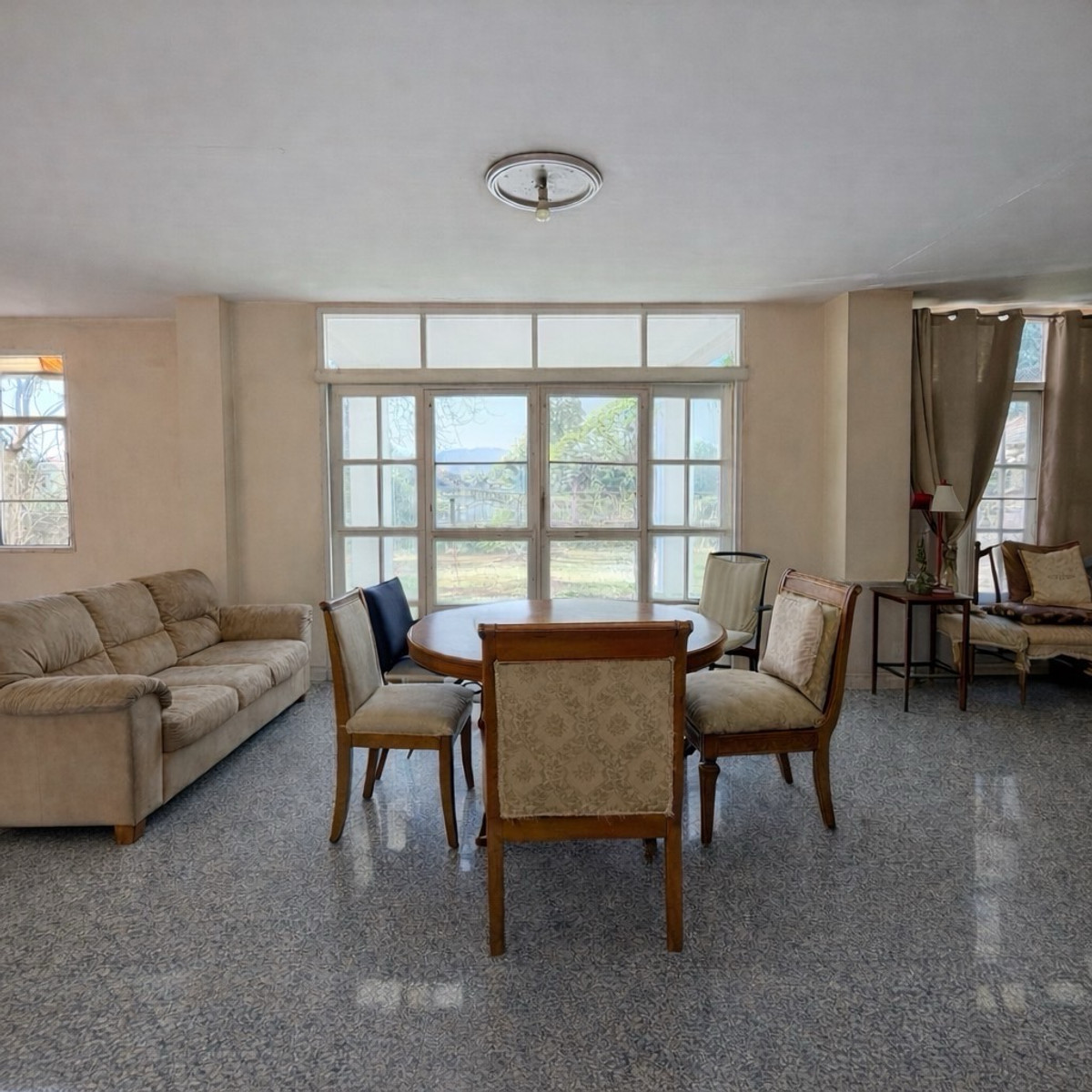 For SaleHousePathum Thani,Rangsit, Thammasat : Single house for sale, Maneerin Lake & Lagoon, Zone B, next to a canal approximately 115 meters wide.