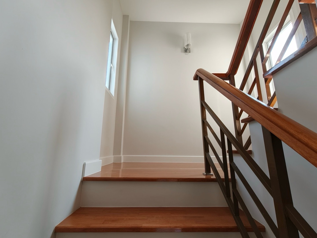 ขายบ้านพระราม 5 ราชพฤกษ์ บางกรวย : บ้านเดี่ยว คาซ่าพรีเมียม ราชพฤกษ์-พระราม 5 (QHouse)  ใกล้เช็ลทรัลเวสต์เกต รถไฟฟ้าสถานีบางพลู หลังมุม