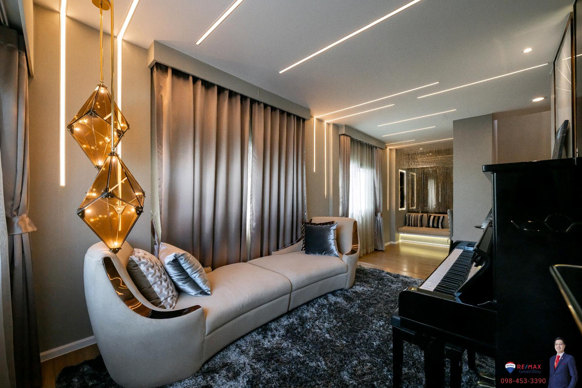 ขายราษฎร์บูรณะ สุขสวัสดิ์ : (มาใหม่!) [ขาย : บ้านตัวอย่าง 😍] บ้านกลางเมือง สาทร-สุขสวัสดิ์ 
42.2 ตร.วา 218 ตร.ม. 4 ห้องนอน 4 ห้องน้ำ + 1 ห้องทำงาน 3-4 ที่จอดรถ