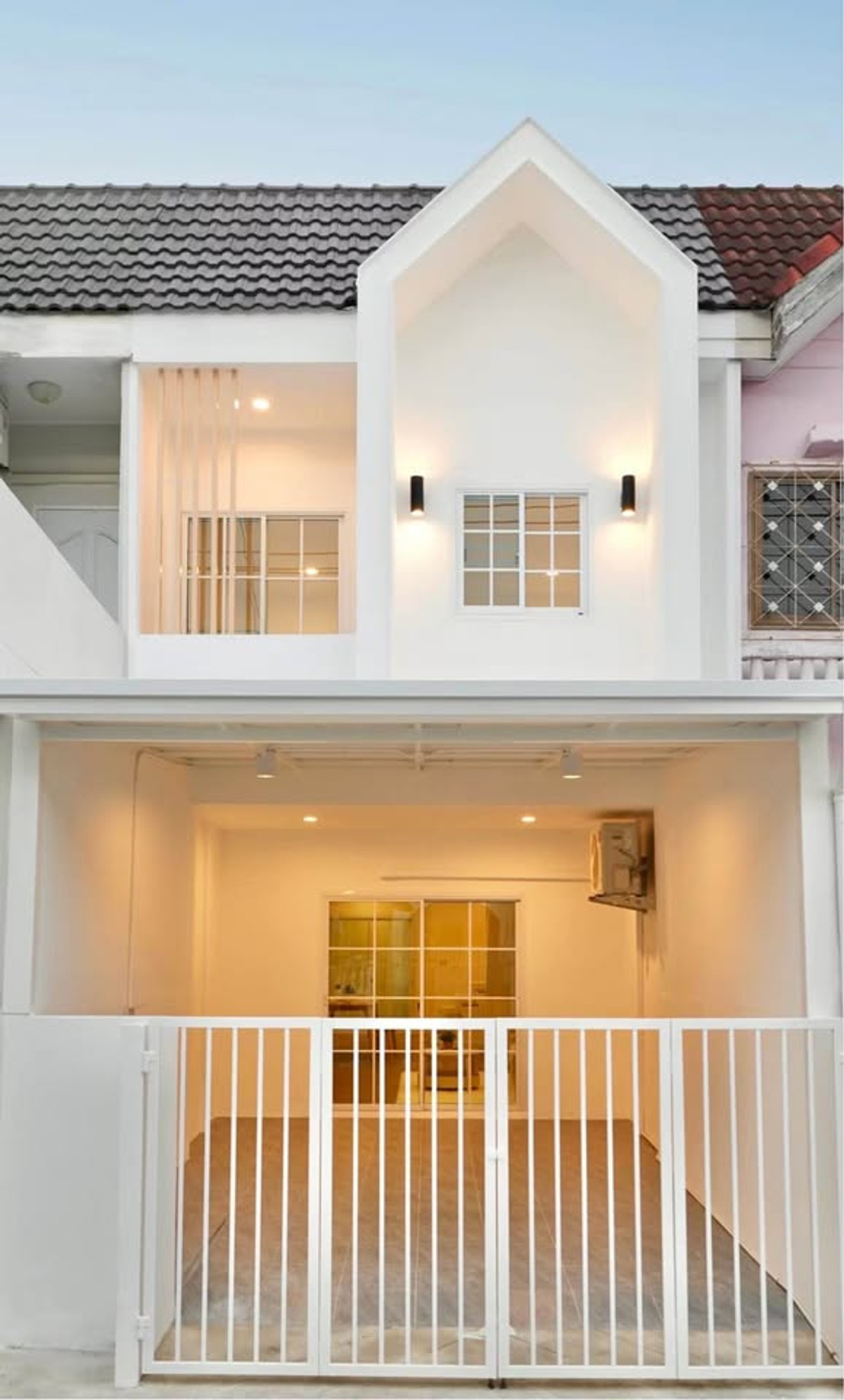 ขายทาวน์โฮมเกษตร นวมินทร์ ลาดปลาเค้า : H0797♛♚ทาวน์เฮ้าส์ 2 ห้องนอน ขาย นวลจันทร์♜ใกล้ แฟชั่นไอส์แลนด์∞099-5919653,065-9423251▚Line@sureresidence