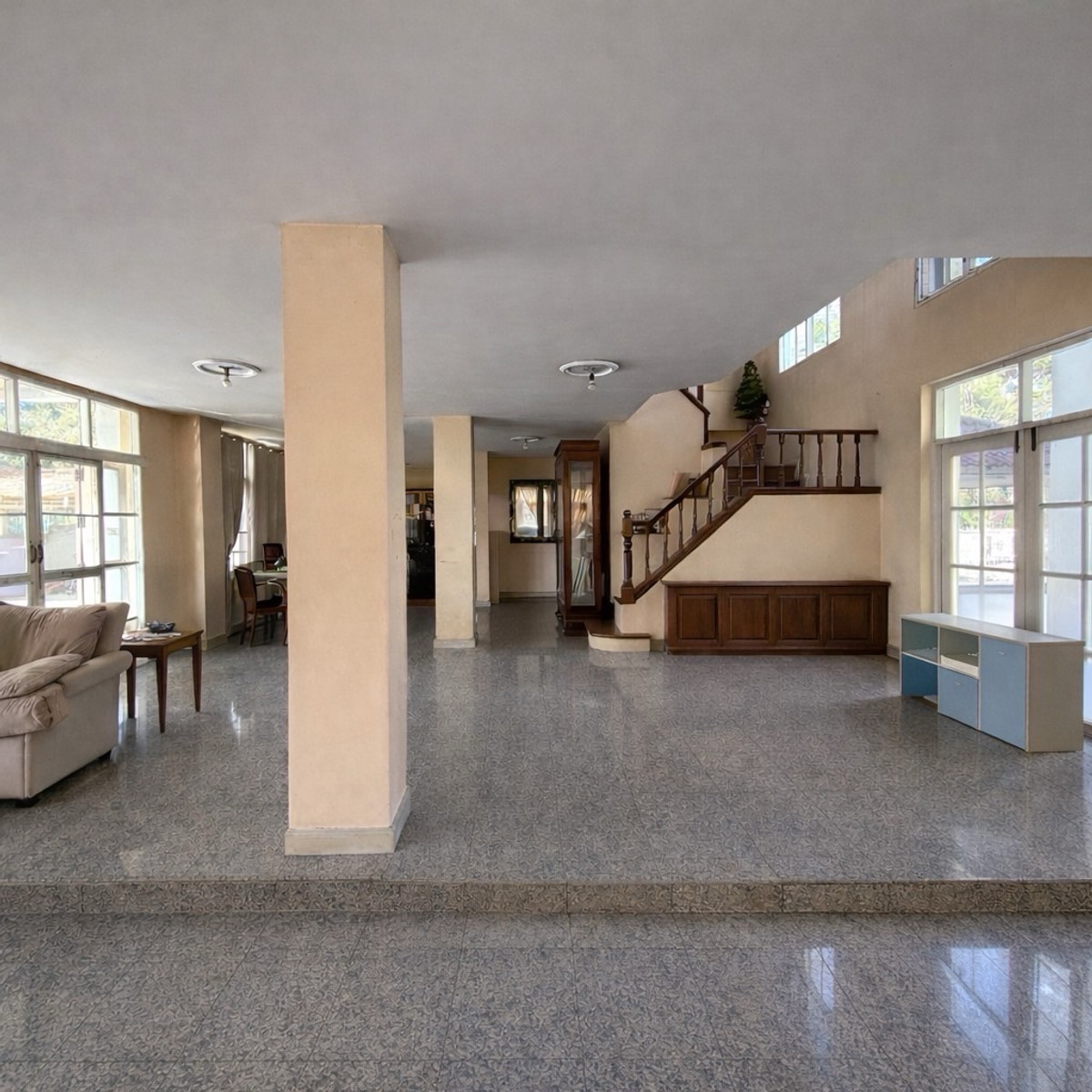 For SaleHousePathum Thani,Rangsit, Thammasat : Single house for sale, Maneerin Lake & Lagoon, Zone B, next to a canal approximately 115 meters wide.