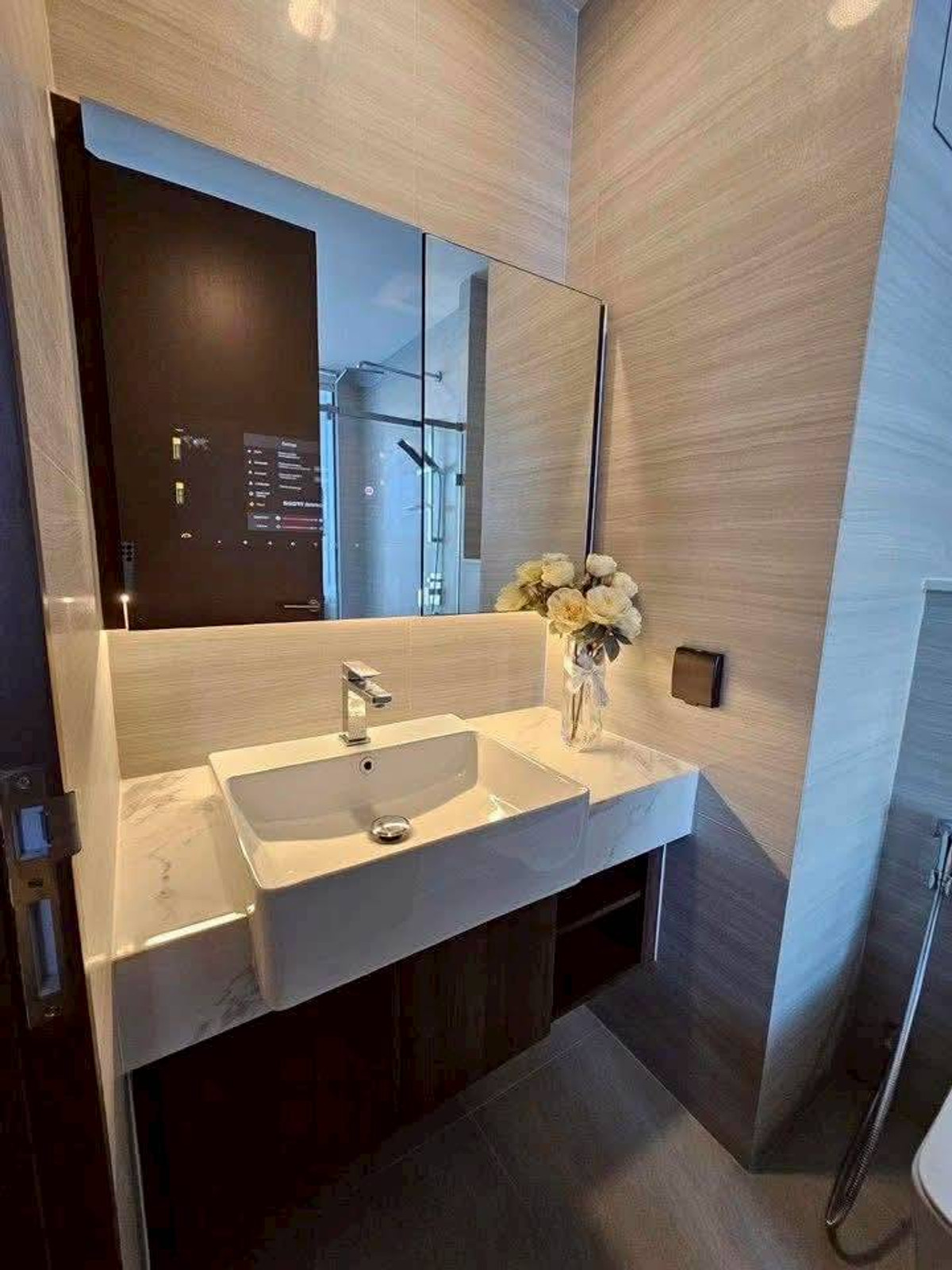 For RentCondoSukhumvit, Asoke, Thonglor : ✅ PORTL120 ✅ Line : @p2nproperty