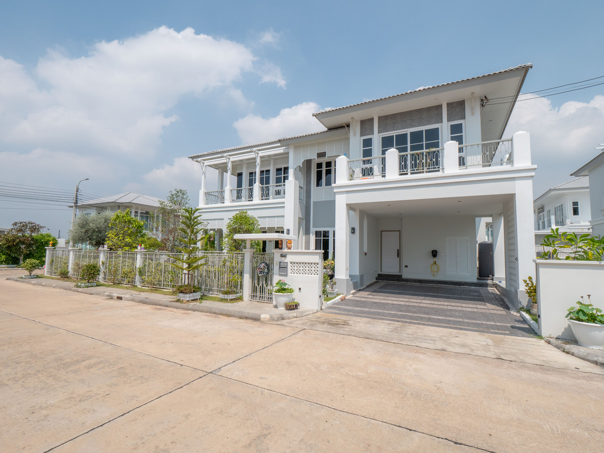 ขายบ้านพระราม 2 บางขุนเทียน : #ขายบ้านเดี่ยว #ขายคฤหาสน์หรู #แปลงมุม #บิ้วอินตกแต่งสวยทั้งหลัง พร้อมอยู่ โครงการซื่อตรง พรีเมี่ยม ไอแอม พระราม 2 – แสมดำ Suetrong I AM