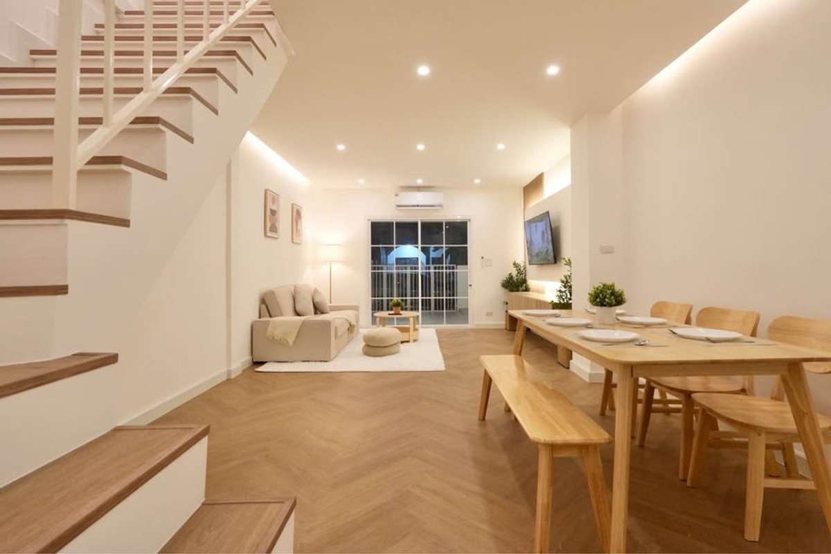 ขายทาวน์โฮมเกษตร นวมินทร์ ลาดปลาเค้า : H0797♛♚ทาวน์เฮ้าส์ 2 ห้องนอน ขาย นวลจันทร์♜ใกล้ แฟชั่นไอส์แลนด์∞099-5919653,065-9423251▚Line@sureresidence